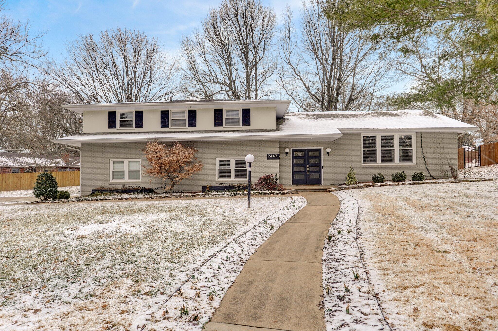 Brenthill Real Estate Listings Main Image