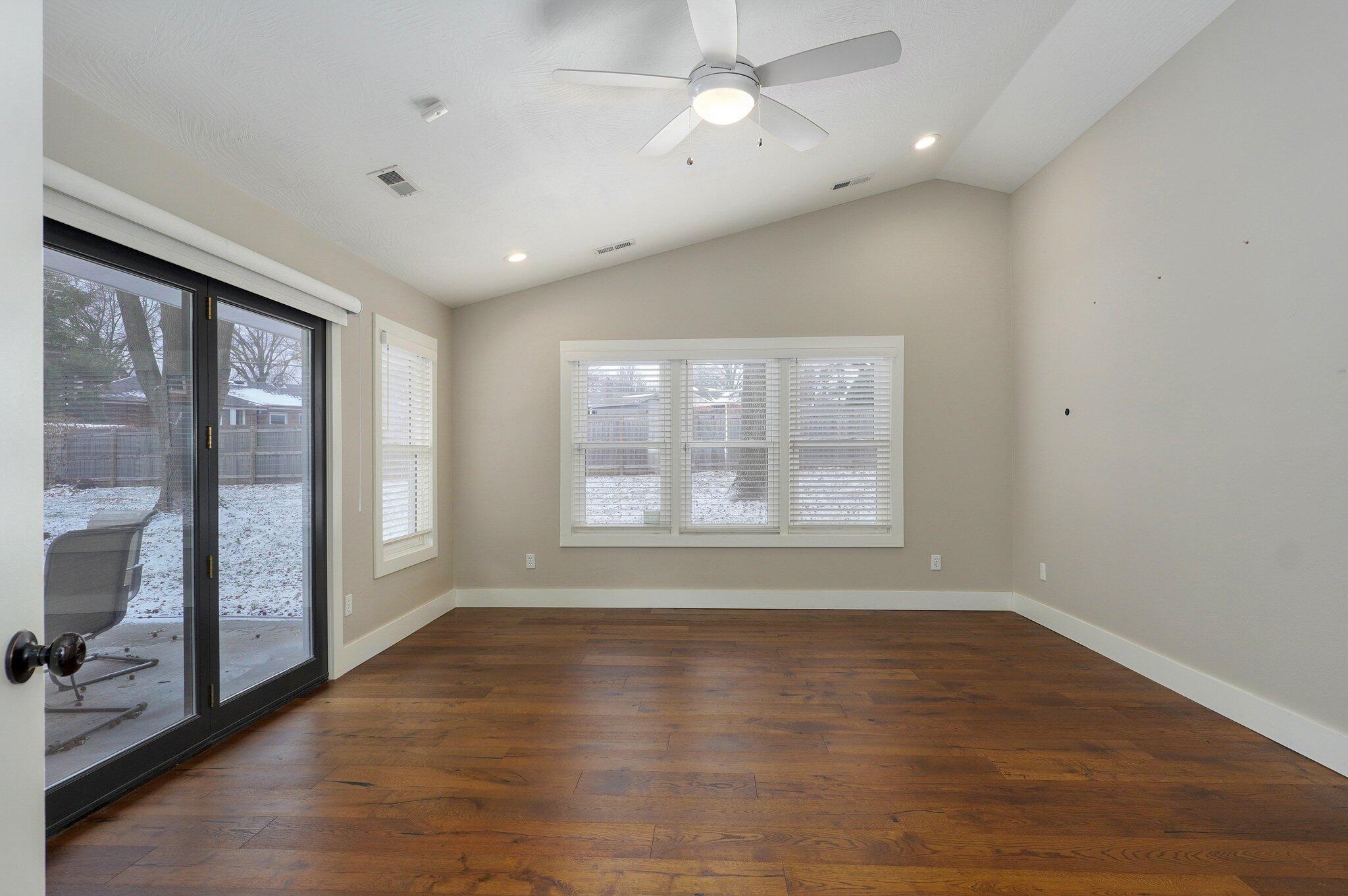 2443 East Greenwood Street Property Photo 17