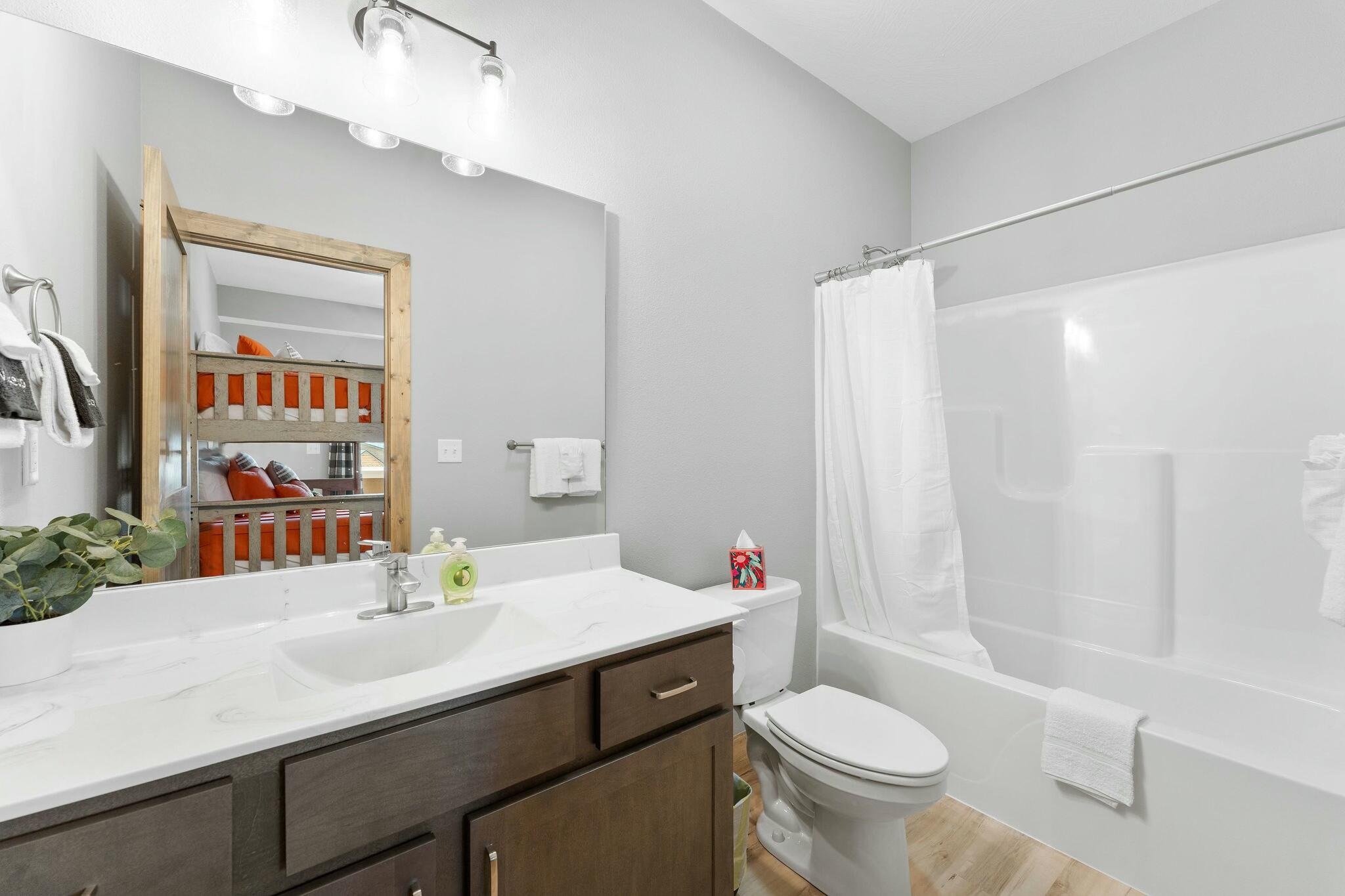 127 Summertime Court Property Photo 18