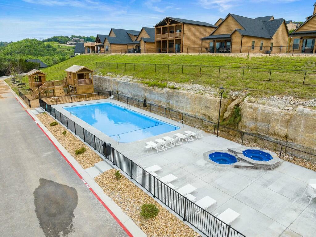 127 Summertime Court Property Photo 37