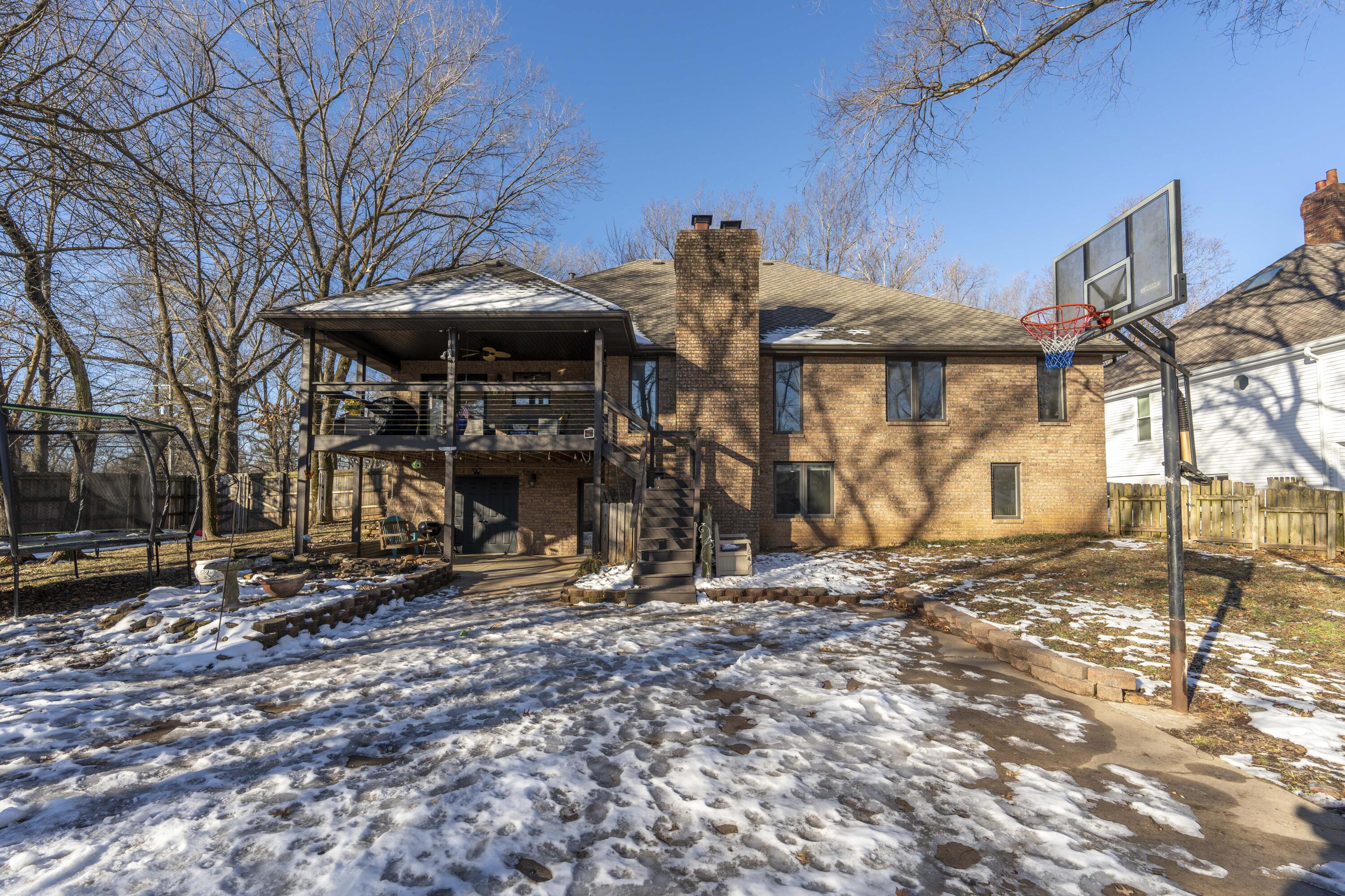 787 West Kingsway Drive Property Photo 65