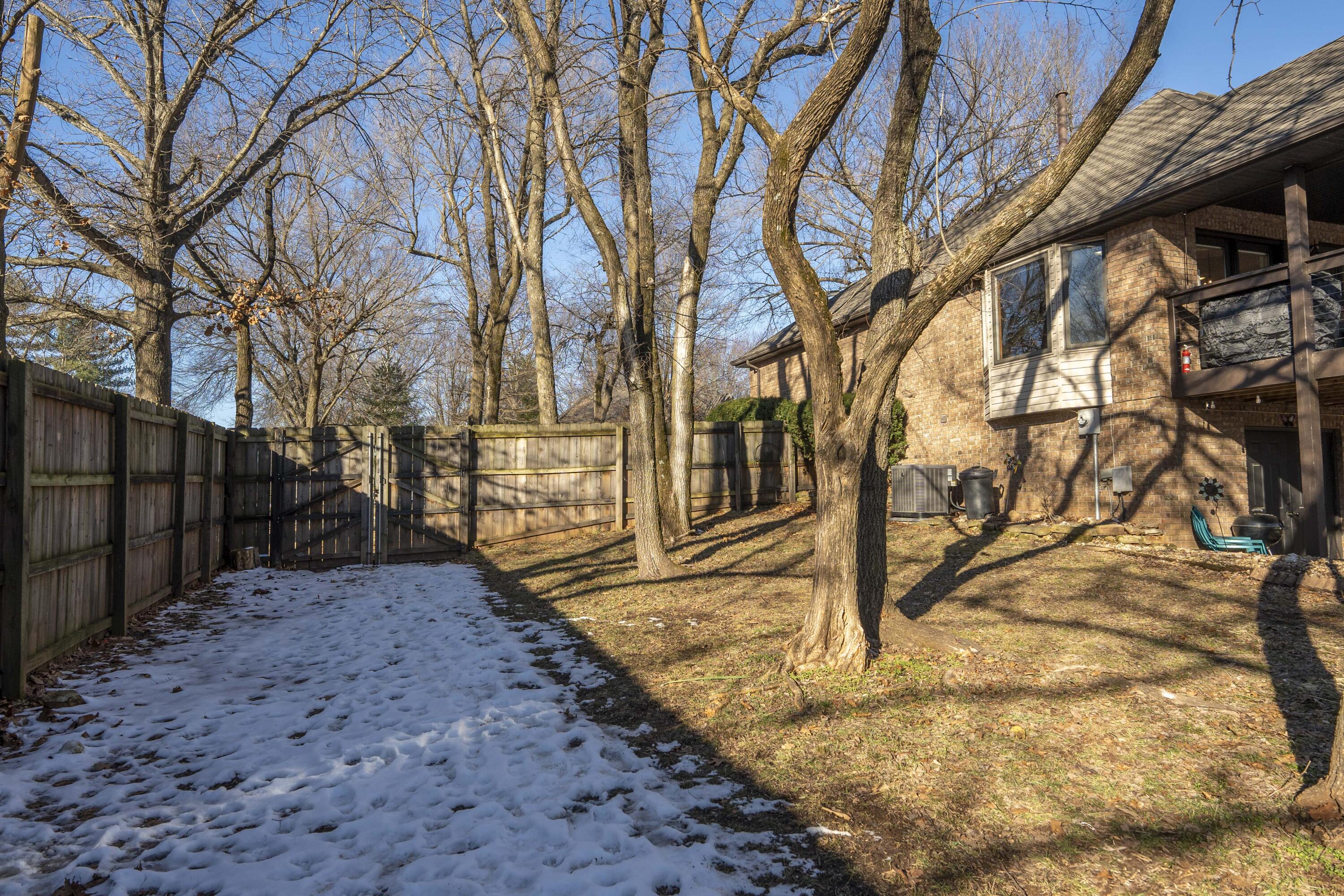 787 West Kingsway Drive Property Photo 66
