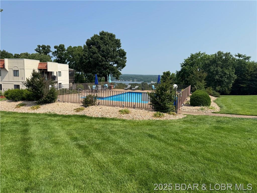 85 La Jolla Drive Property Photo 1