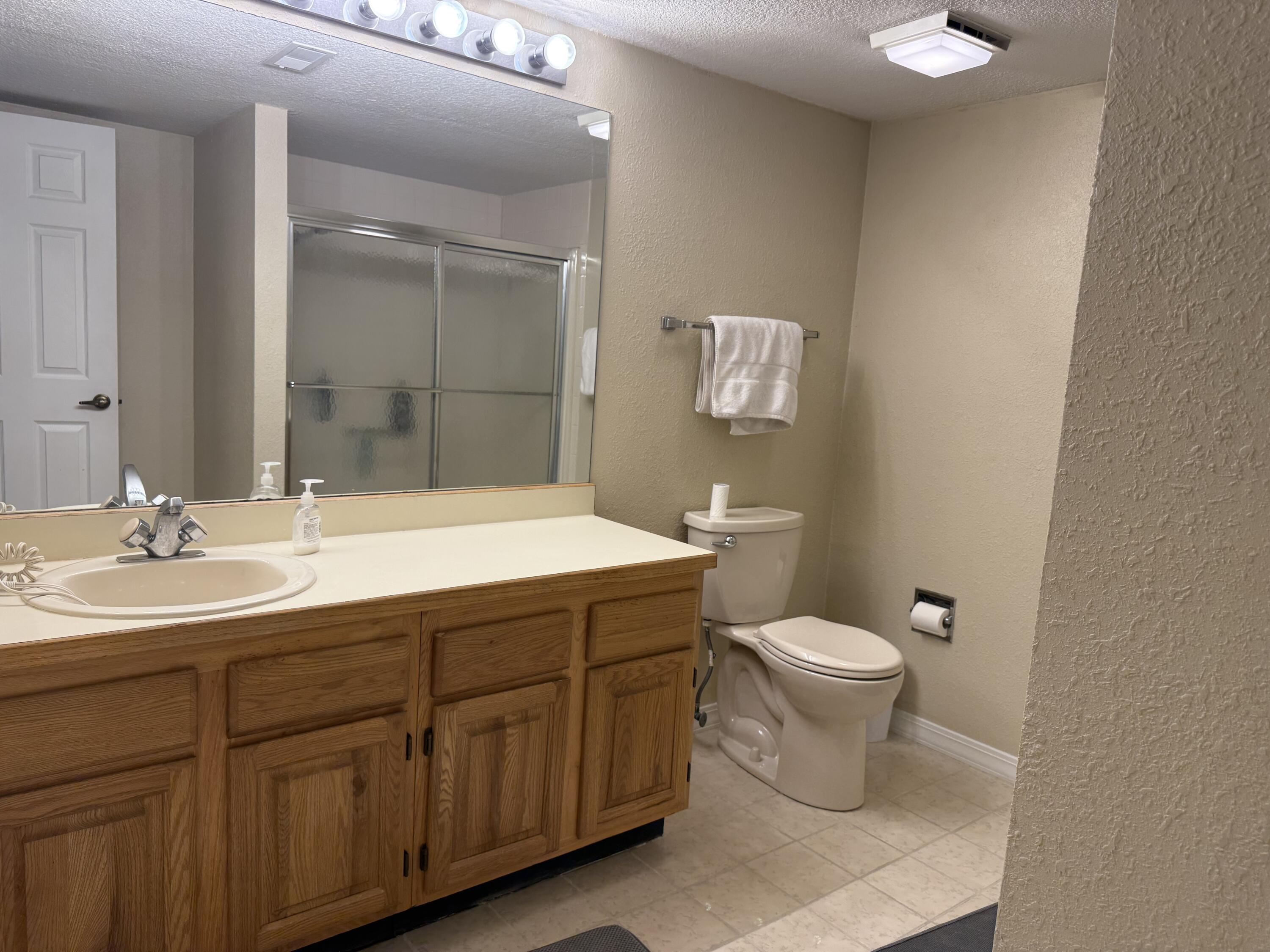 85 La Jolla Drive Property Photo 20