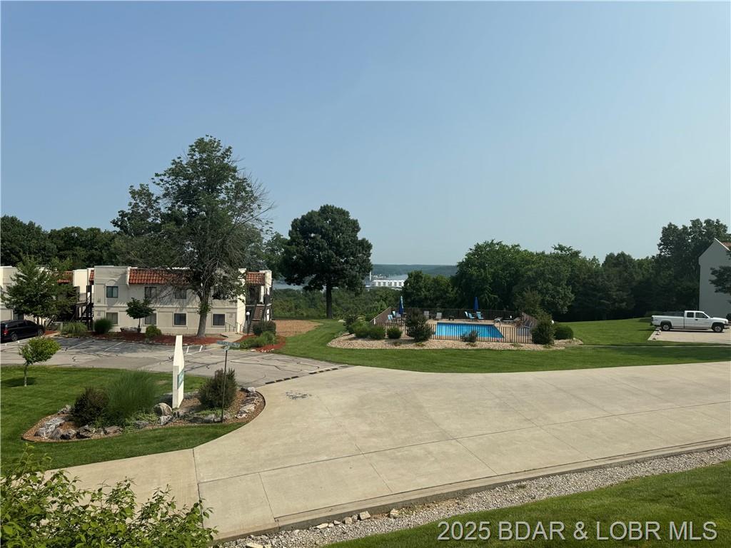 85 La Jolla Drive Property Photo 26