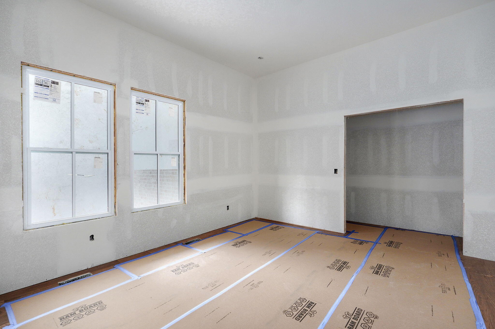5084 East Ferdinand Court Property Photo 3