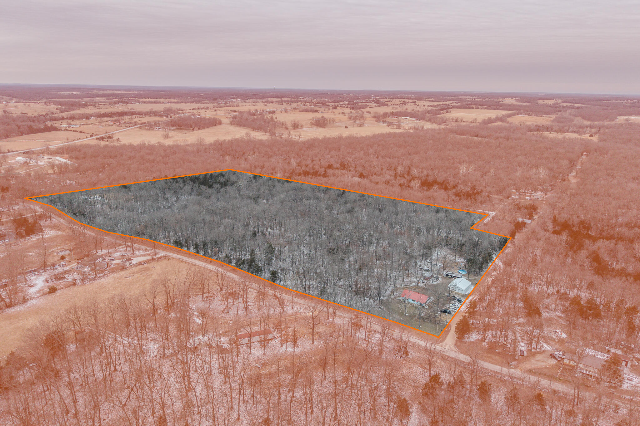 4 Arthur Trail Property Photo 2