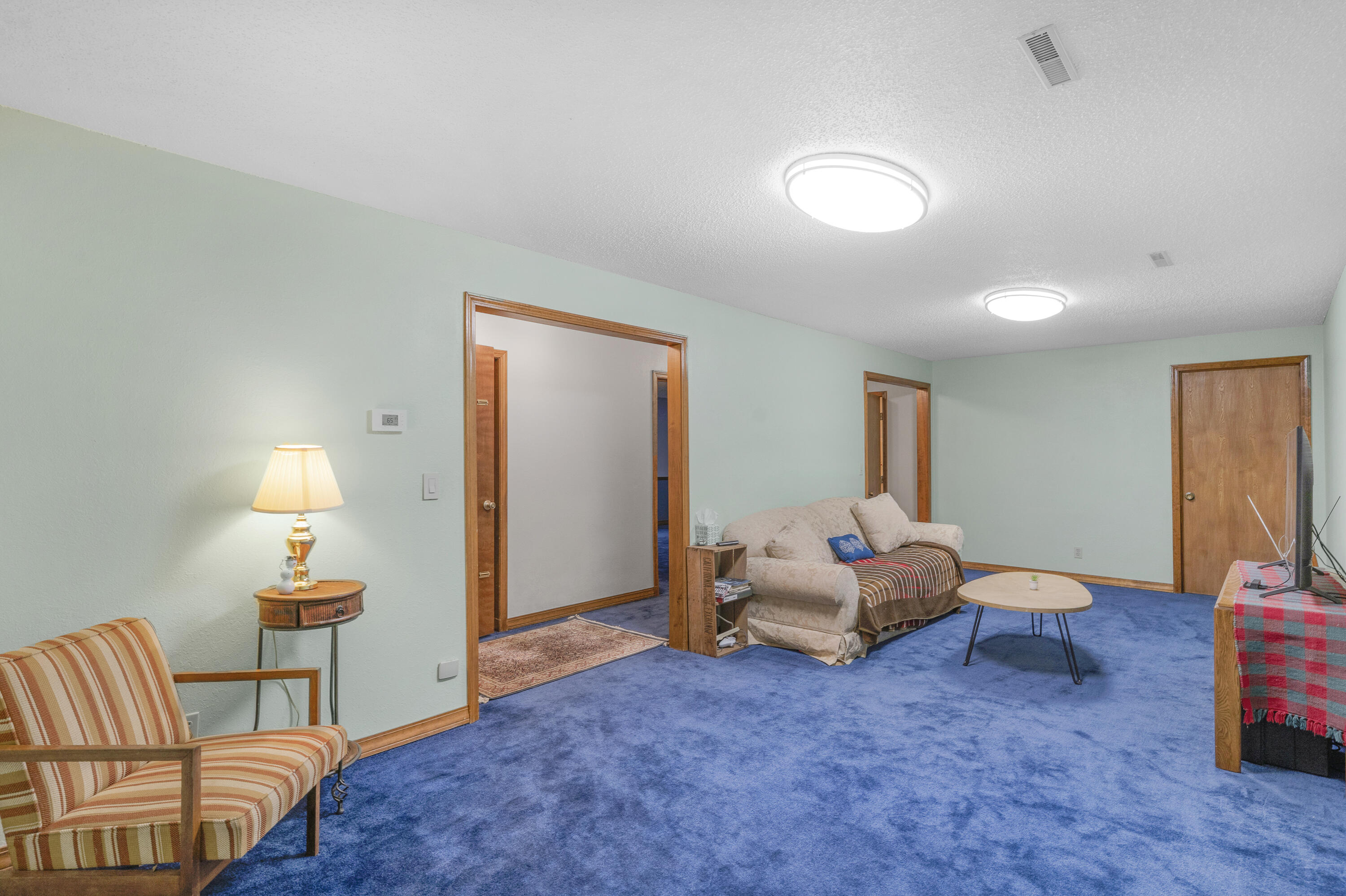601 East Mccracken Road Property Photo 30