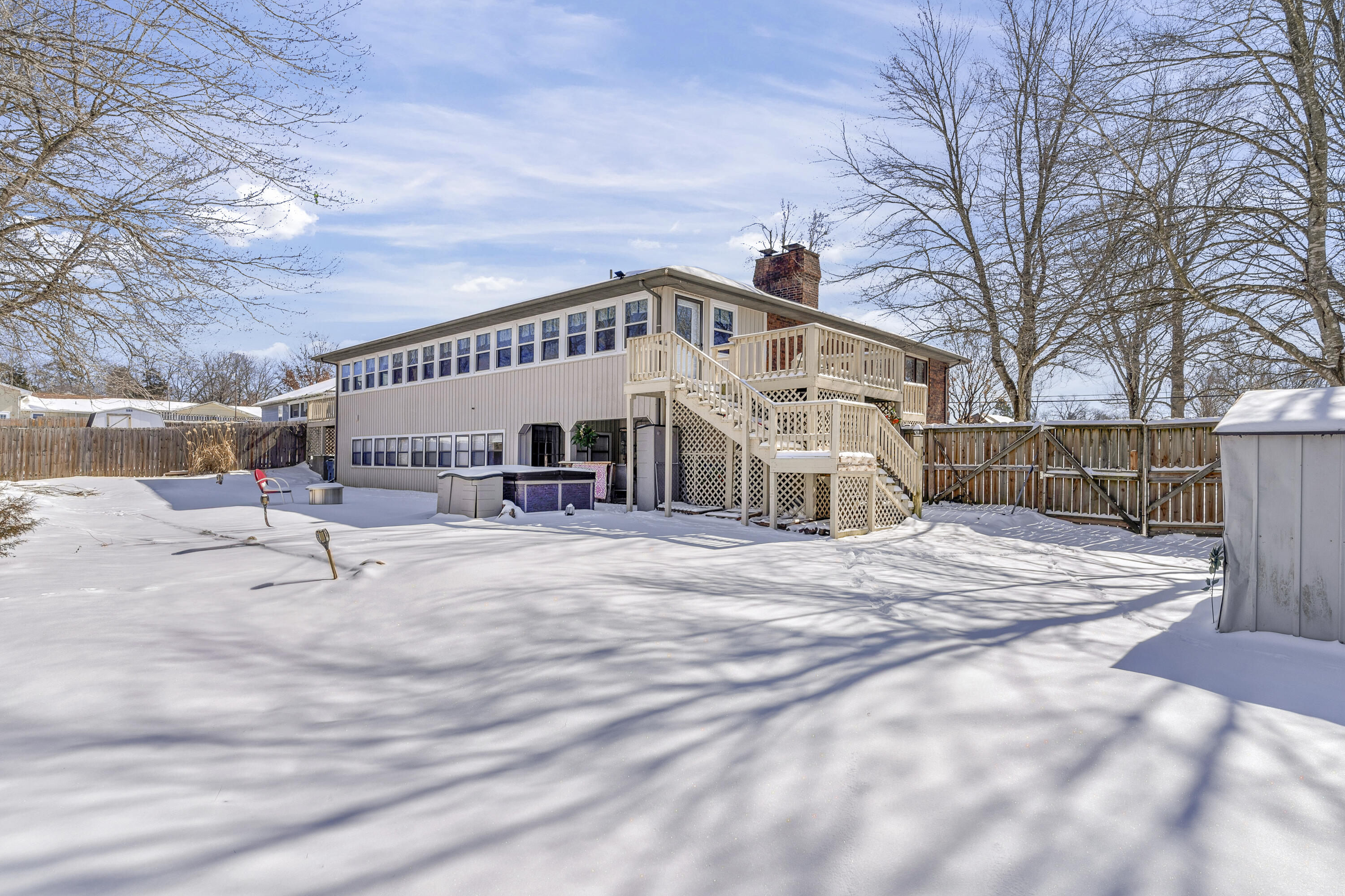 601 East Mccracken Road Property Photo 49