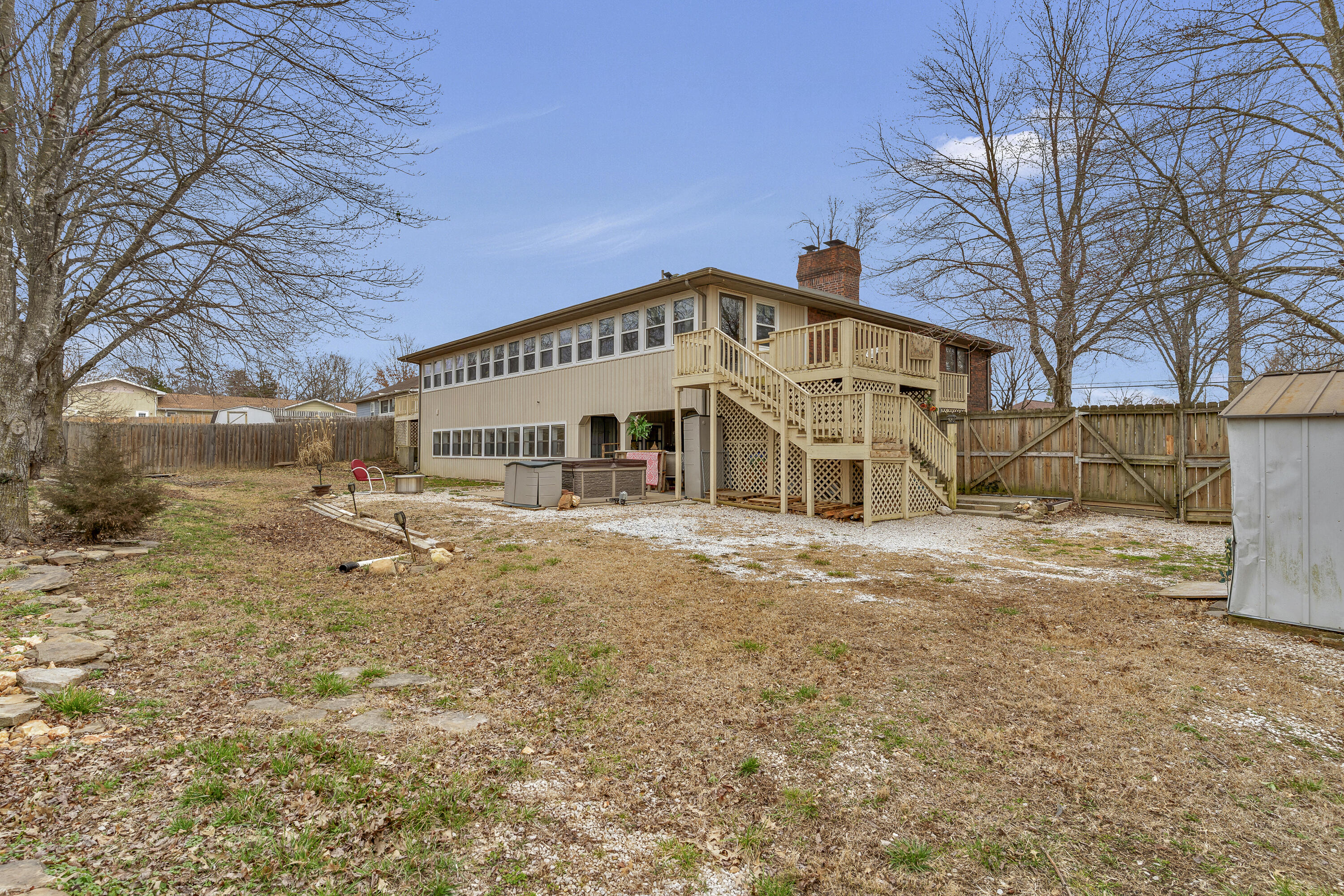 601 East Mccracken Road Property Photo 57