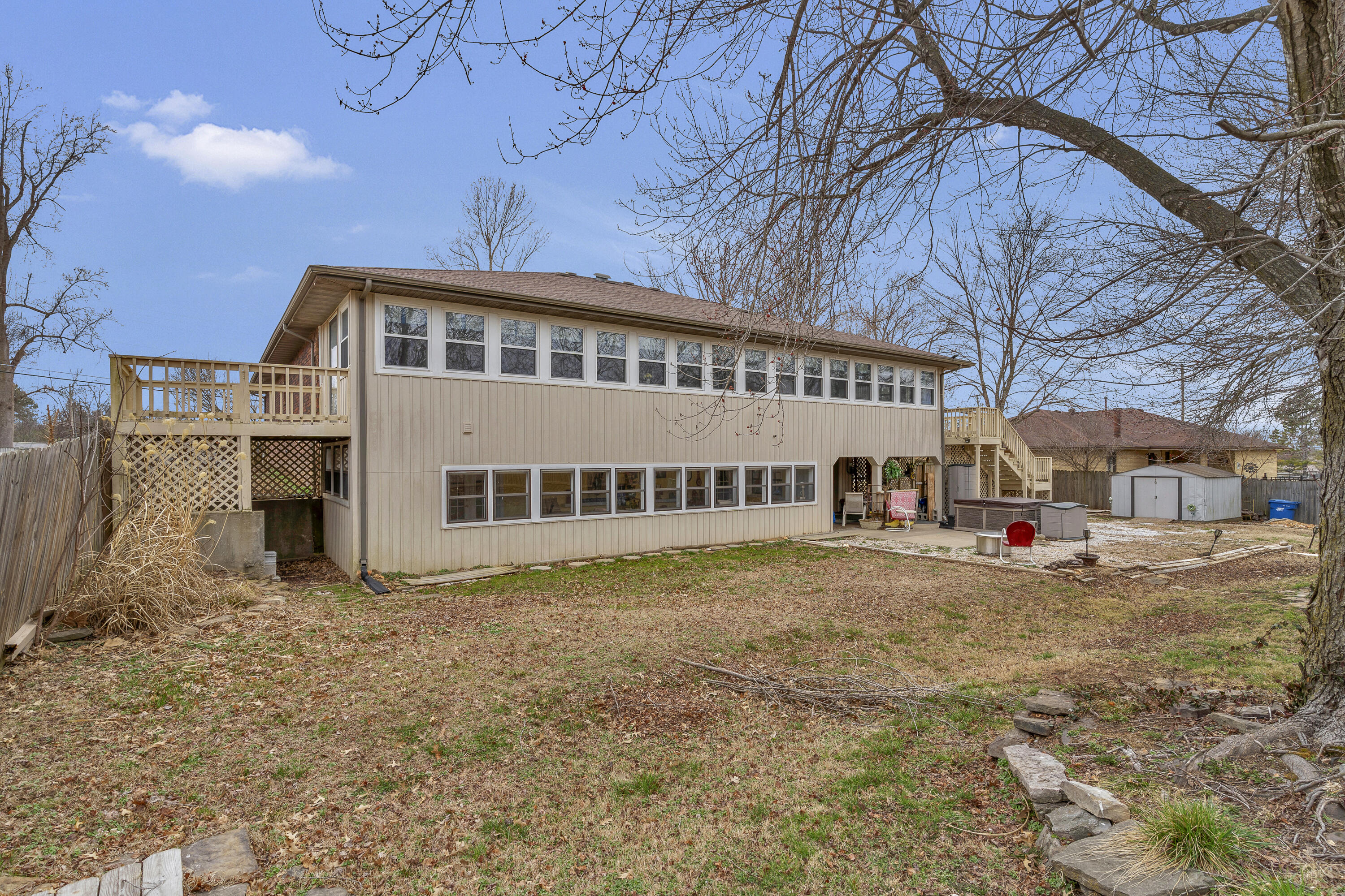 601 East Mccracken Road Property Photo 58