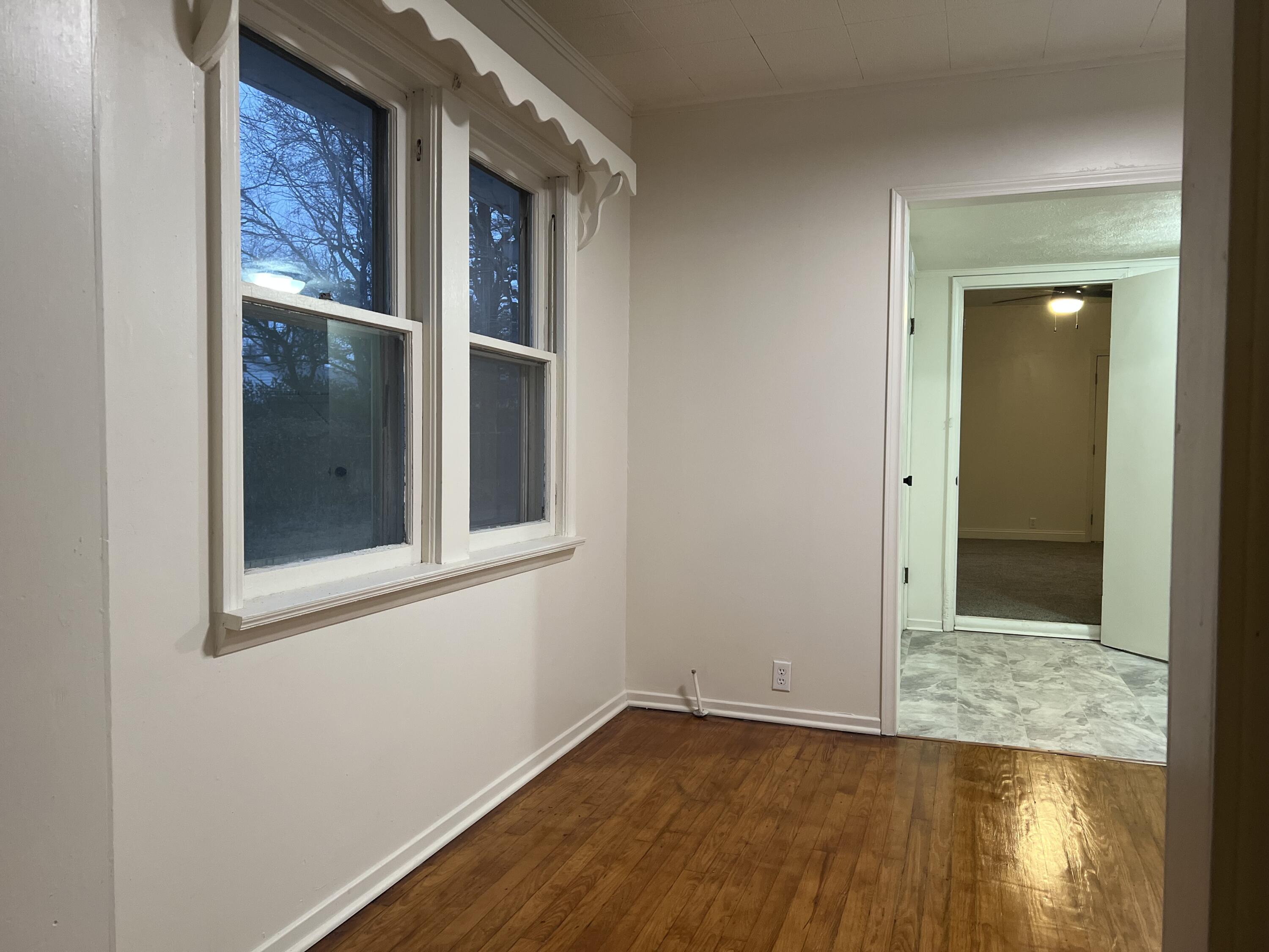 2823 North Grant Avenue Property Photo 7