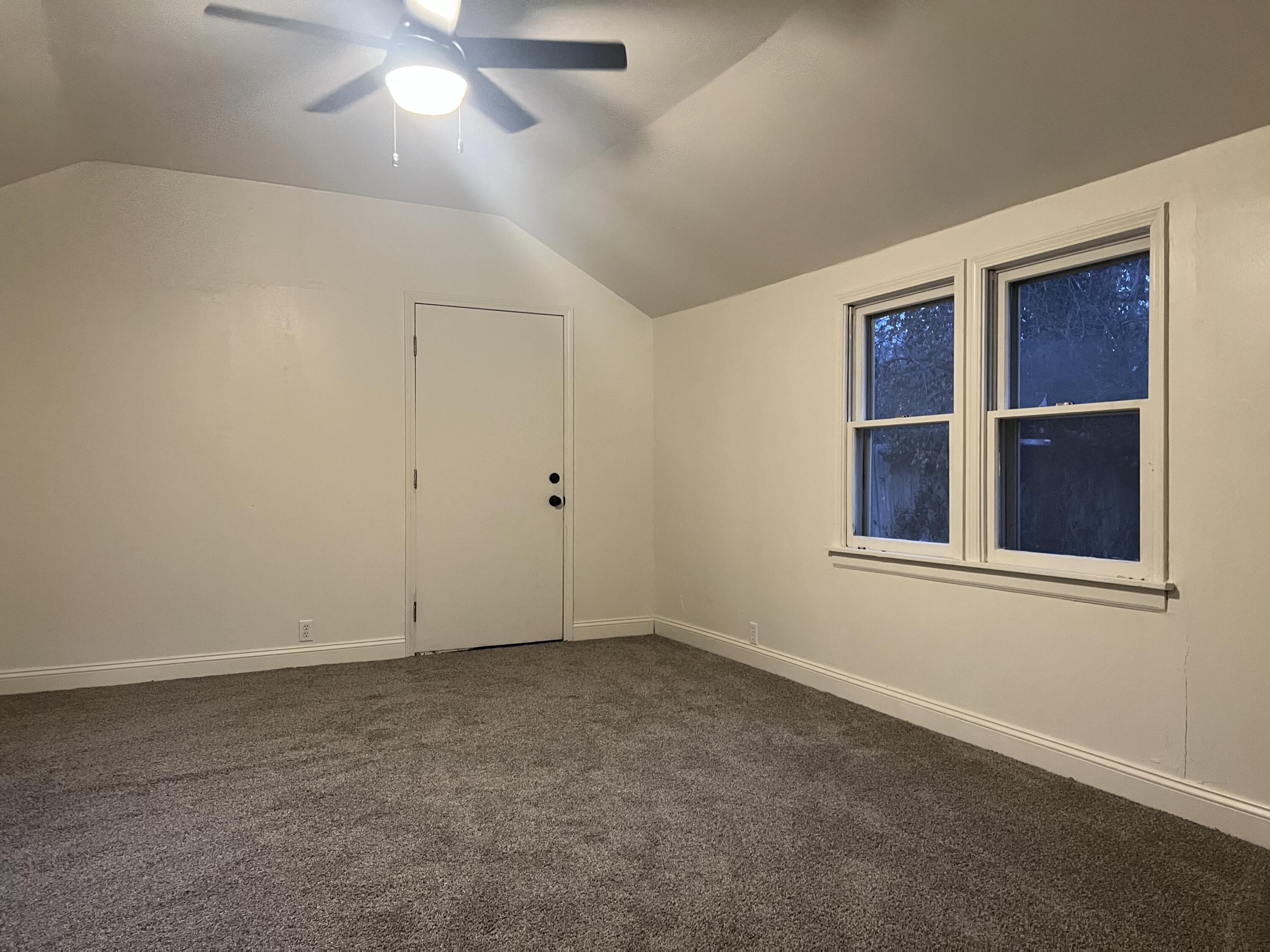 2823 North Grant Avenue Property Photo 13