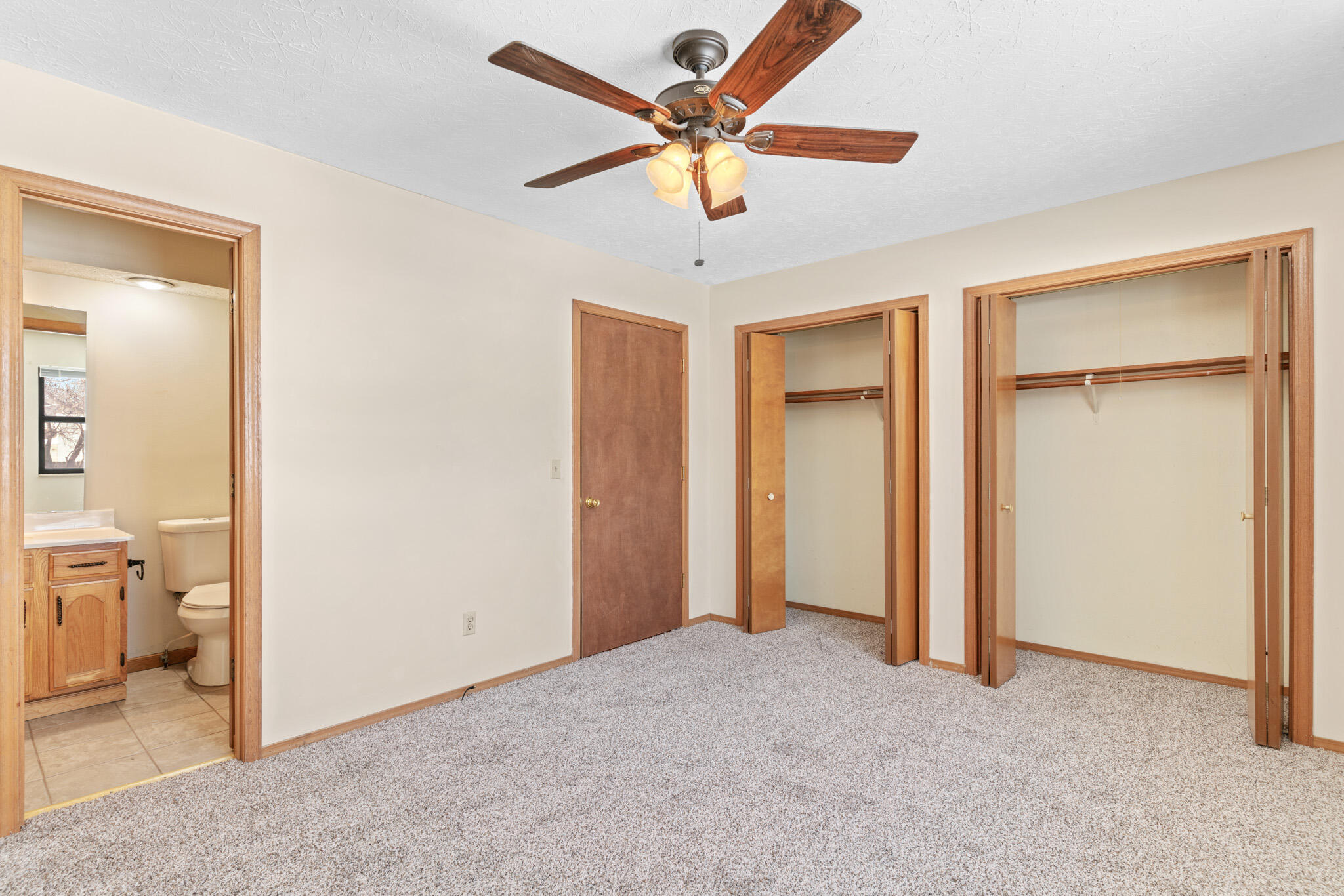2132 South Golden Avenue Property Photo 16