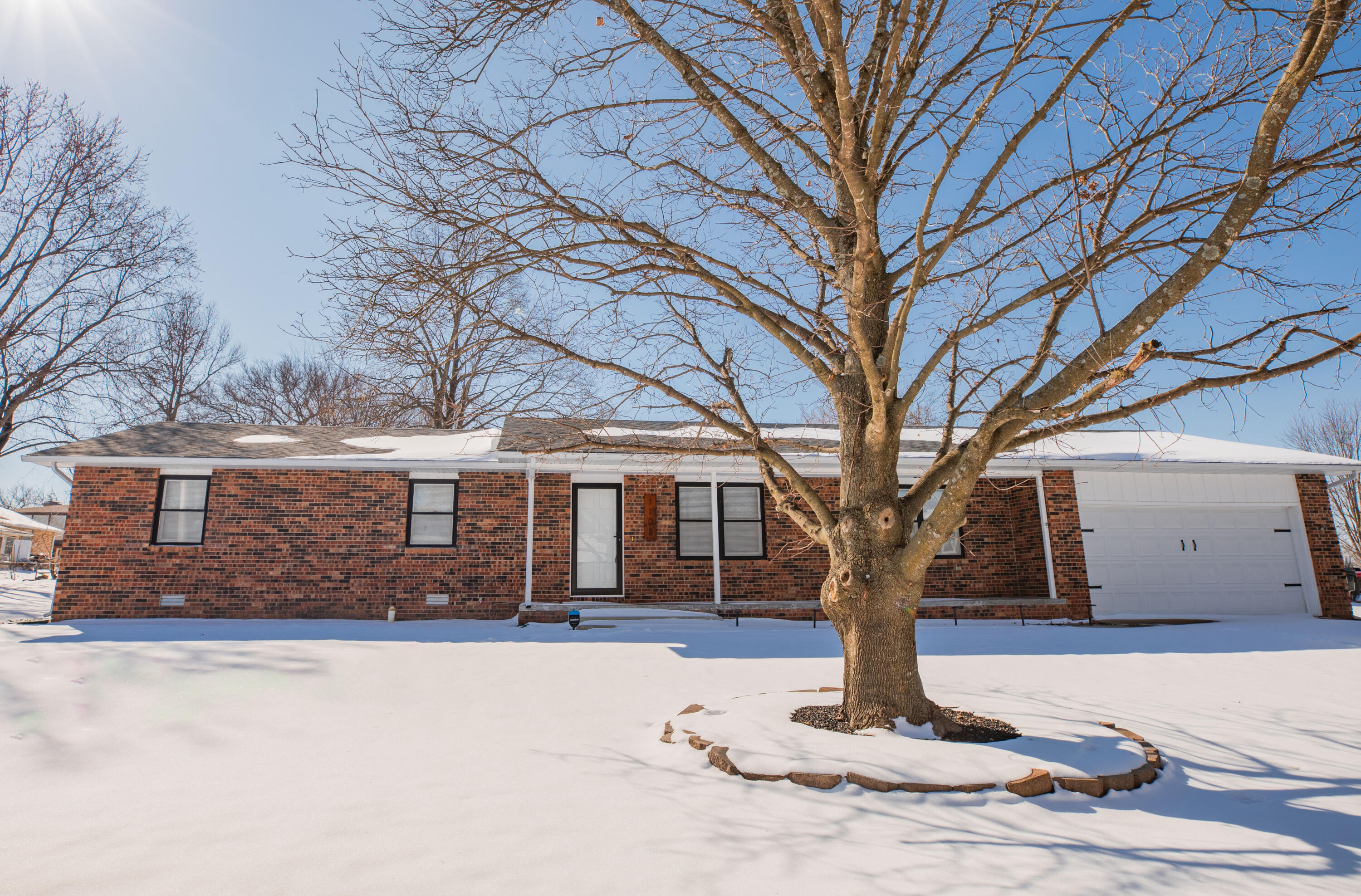 1108 Highland Terrace Property Photo