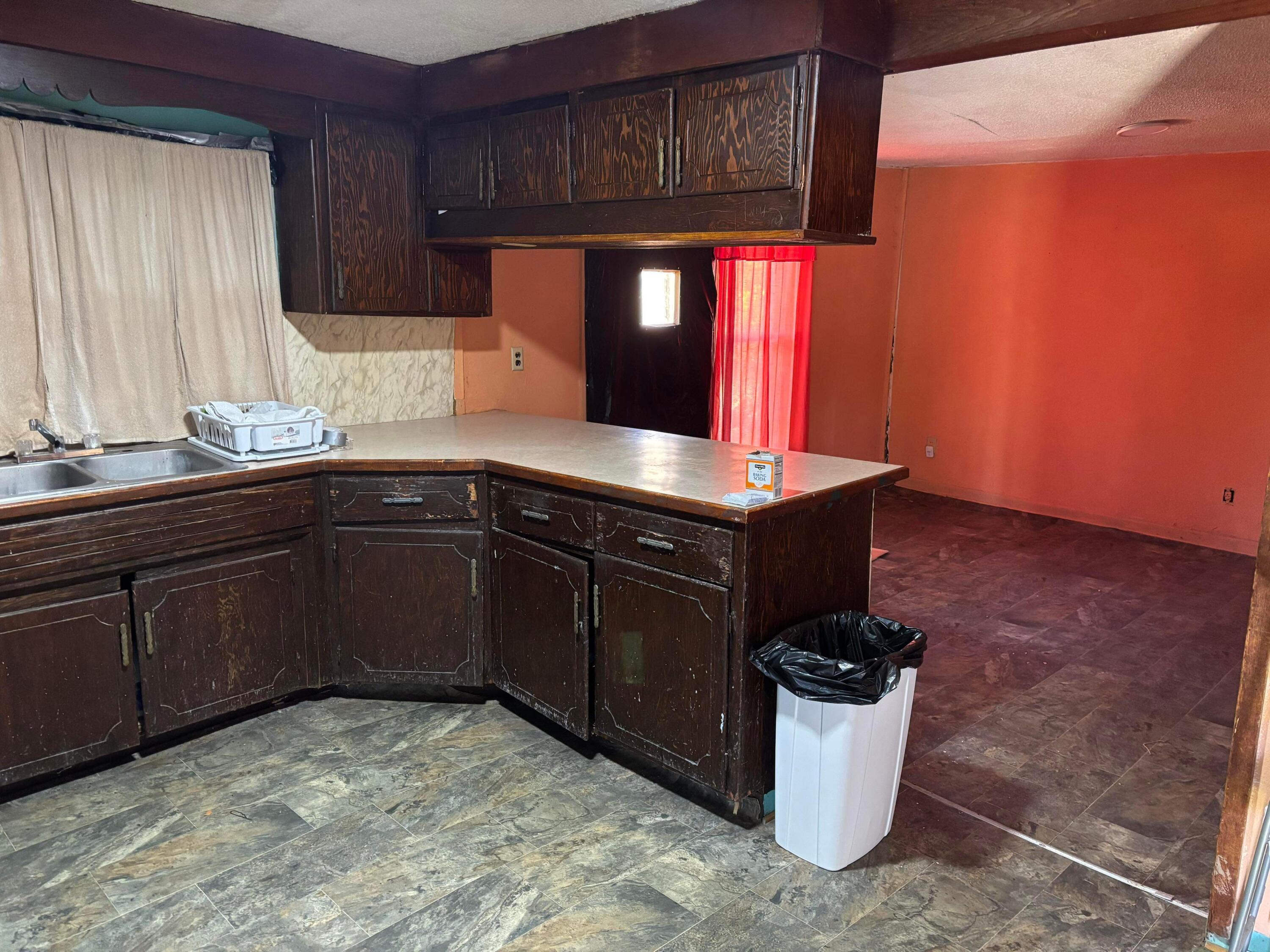 1019 Chestnut Avenue Property Photo 6
