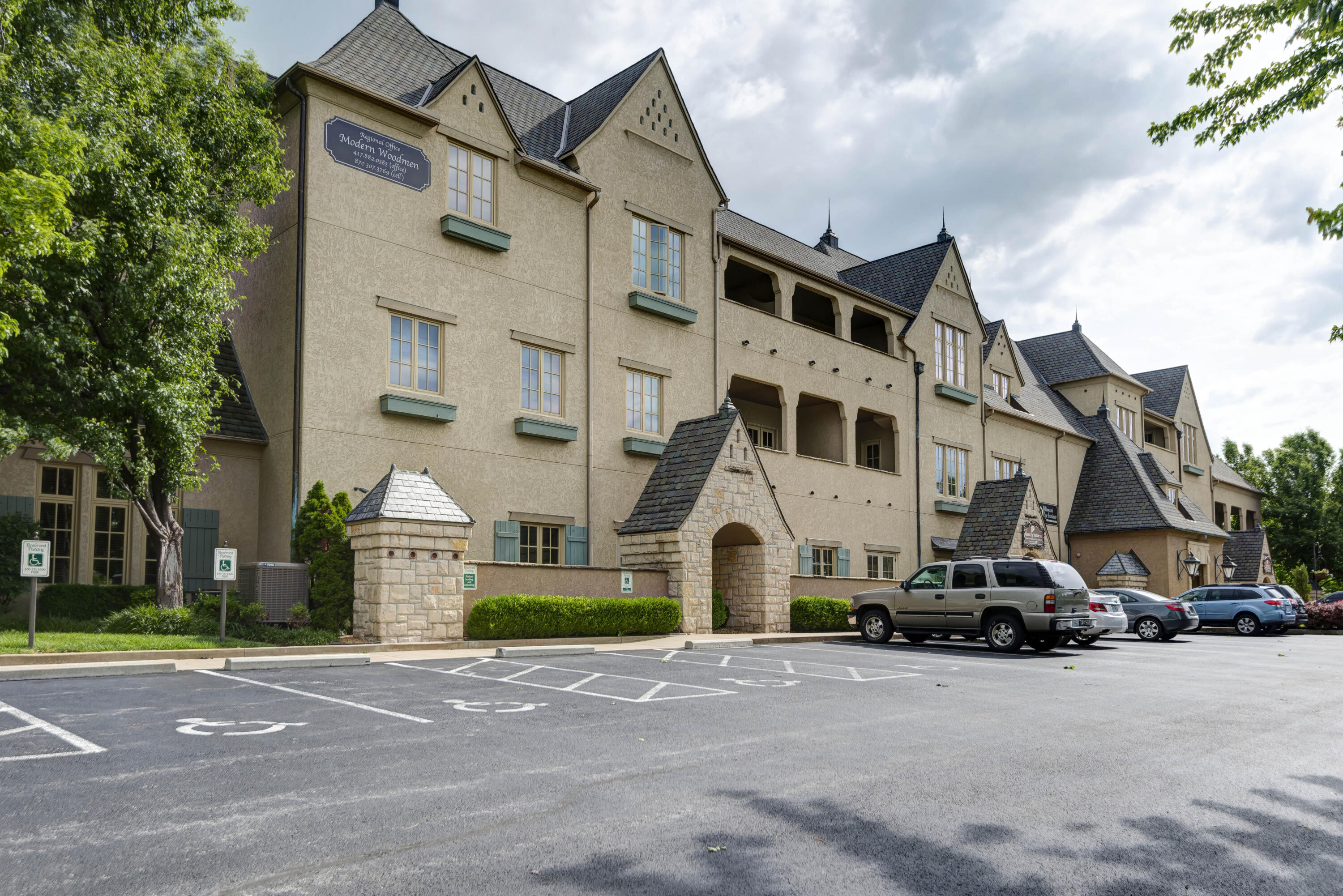 Primrose Park Real Estate Listings Main Image