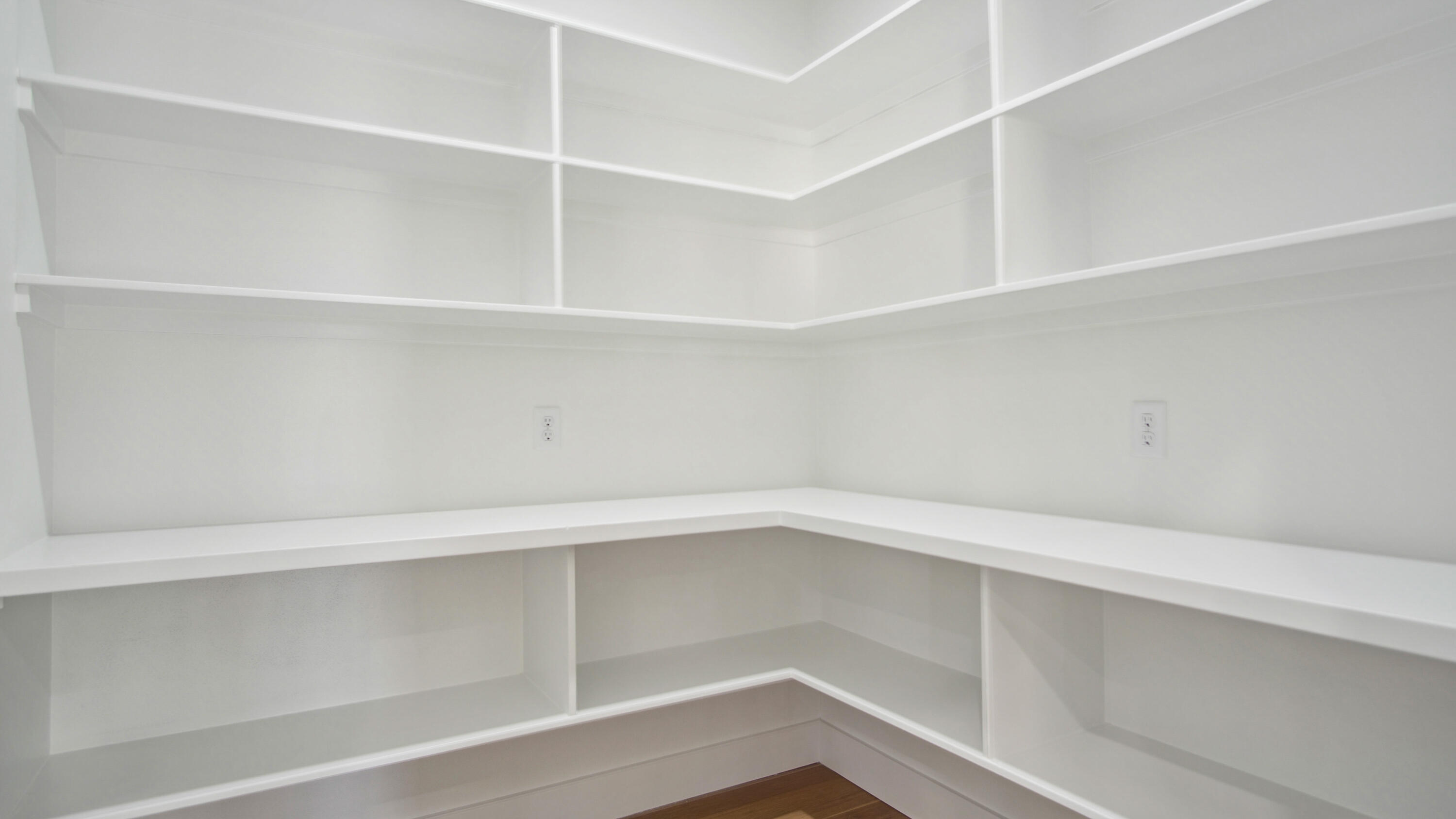 3925 East Woodhue Street Property Photo 24