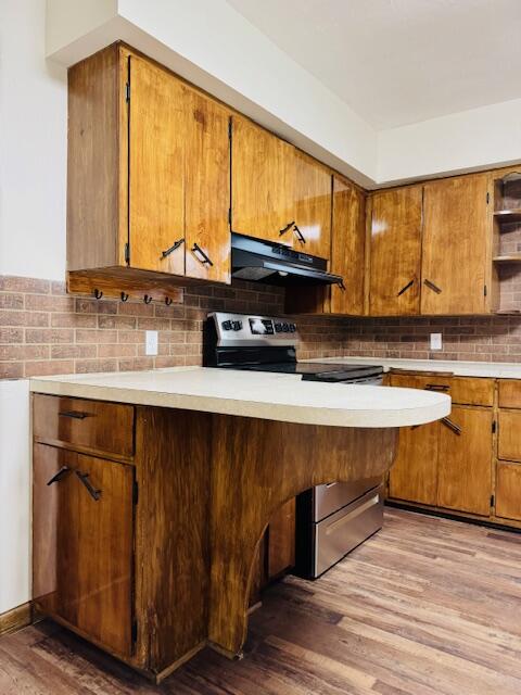 704 East Division Street Property Photo 5