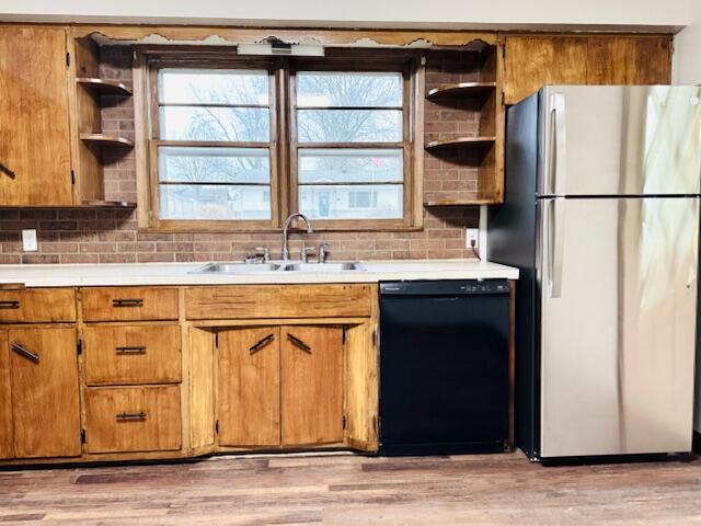 704 East Division Street Property Photo 7