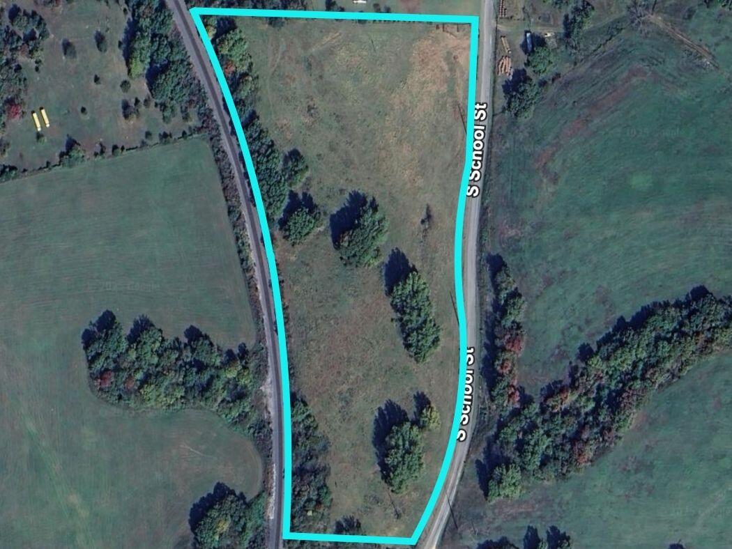 12+/- Acres School Street Property Photo 1