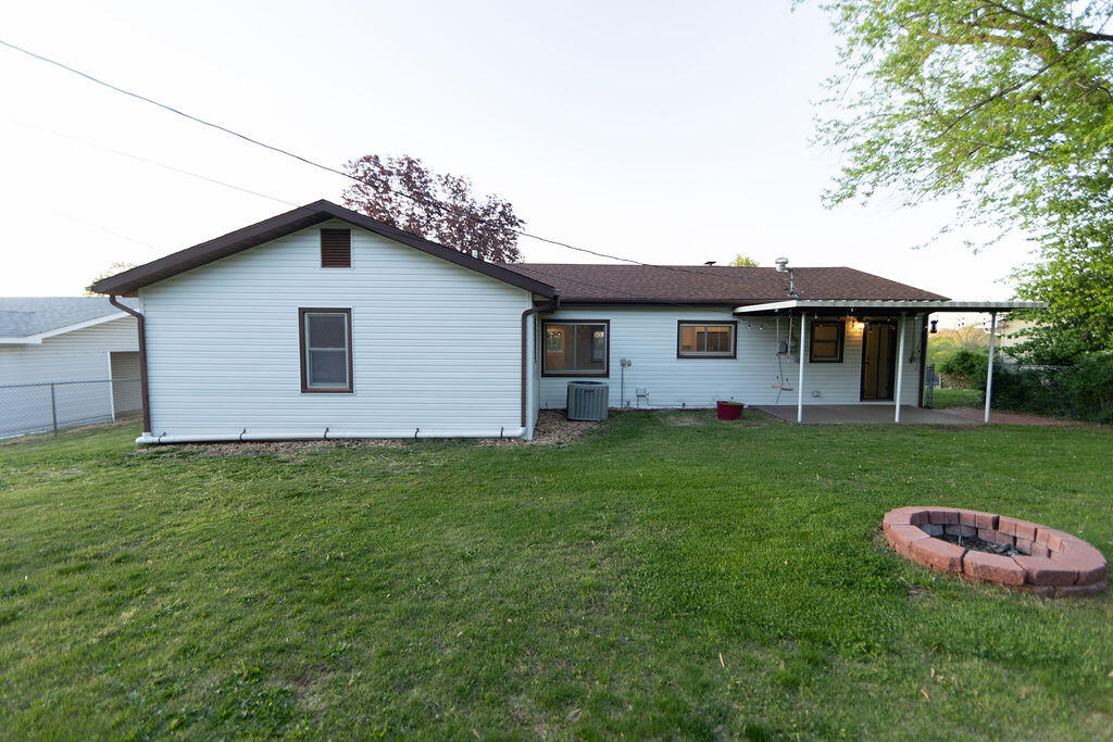 912 Armstrong Avenue Property Photo 39
