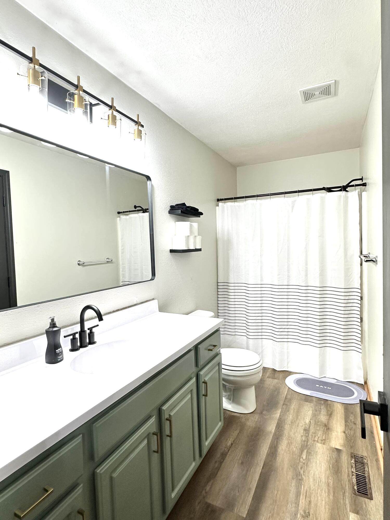 3747 West Lombard Street Property Photo 15