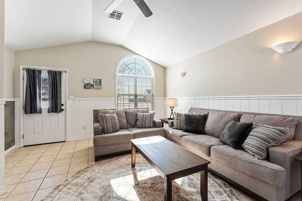 79 Rivers Edge Lane Property Photo 8