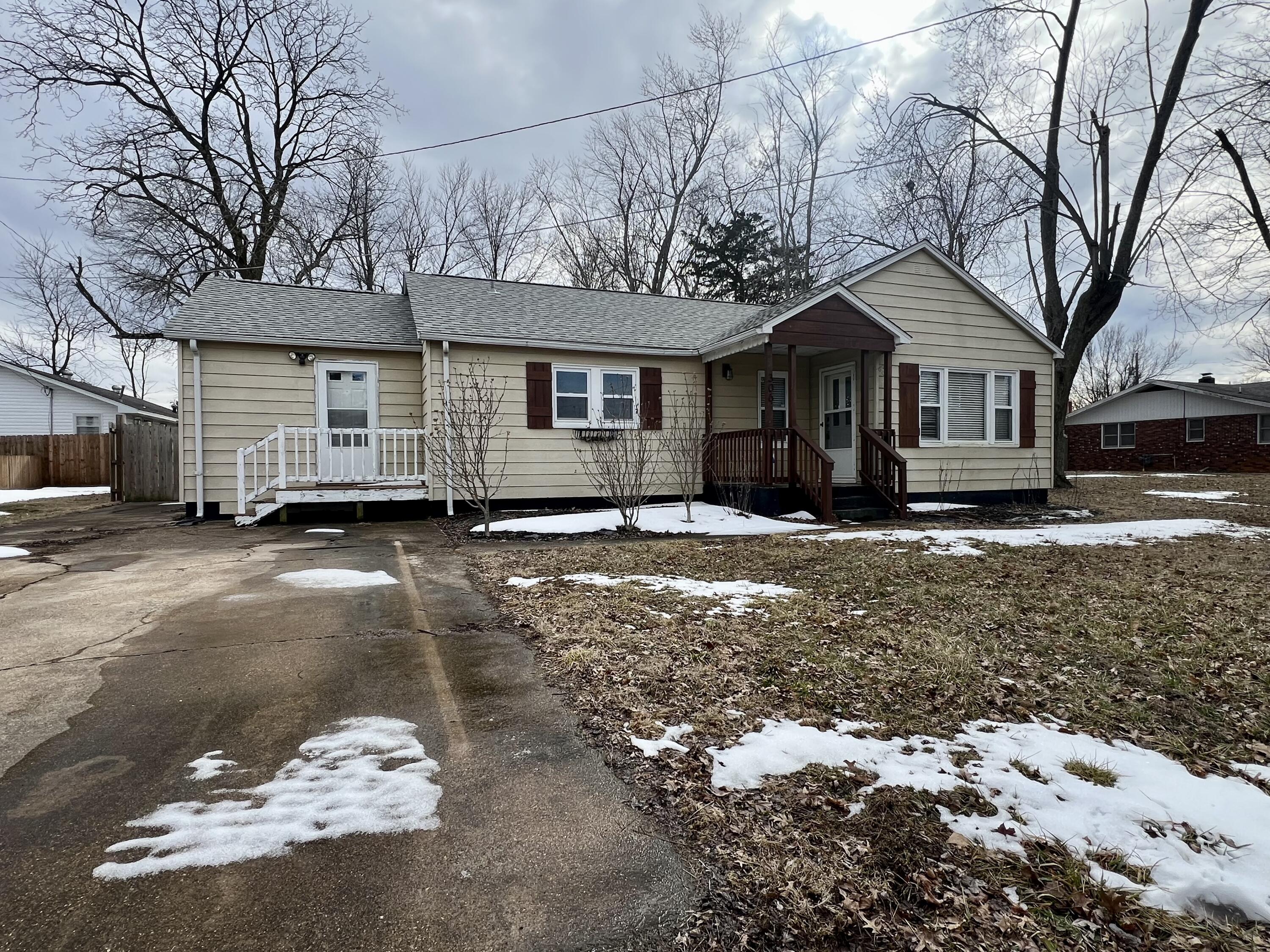 306 East 13th Street Property Photo