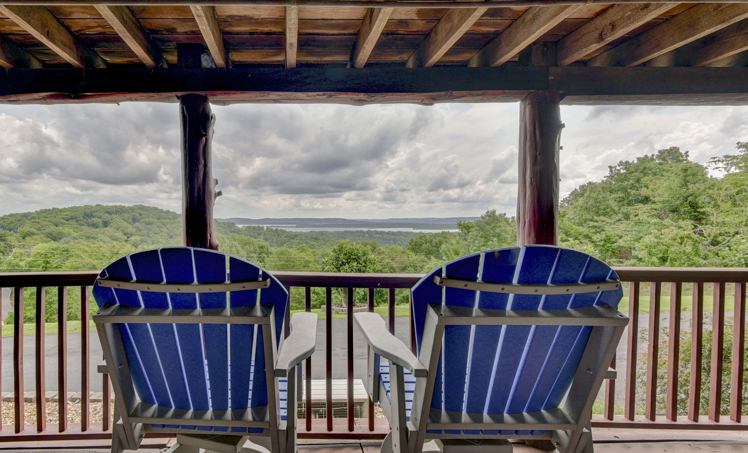 6089 State Highway Dd Property Photo 1