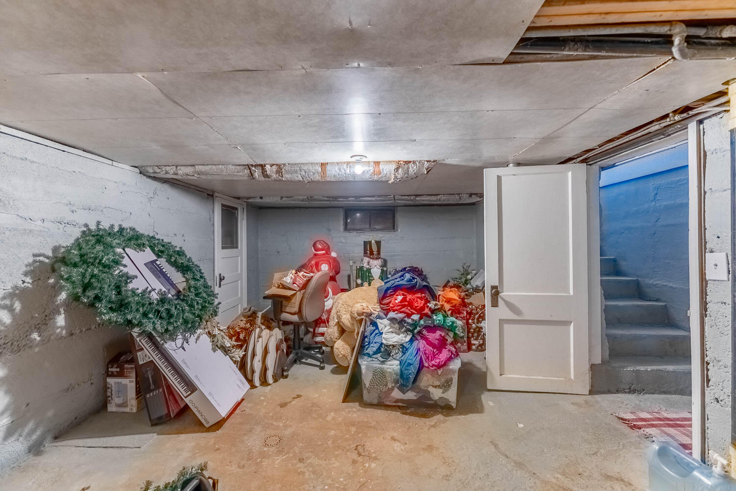 313 Beatrice Property Photo 31