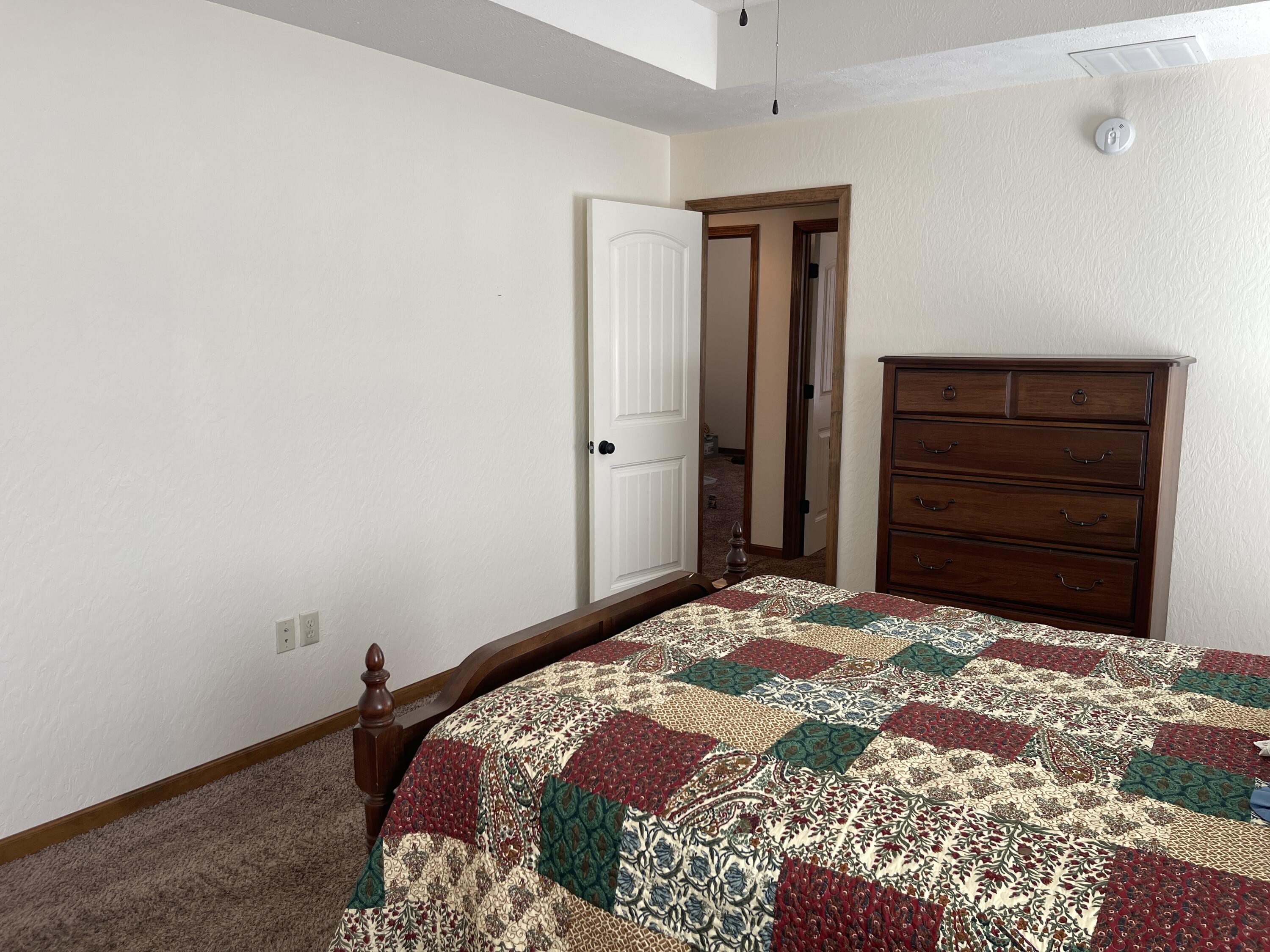 1365 South Mission Avenue Property Photo 17