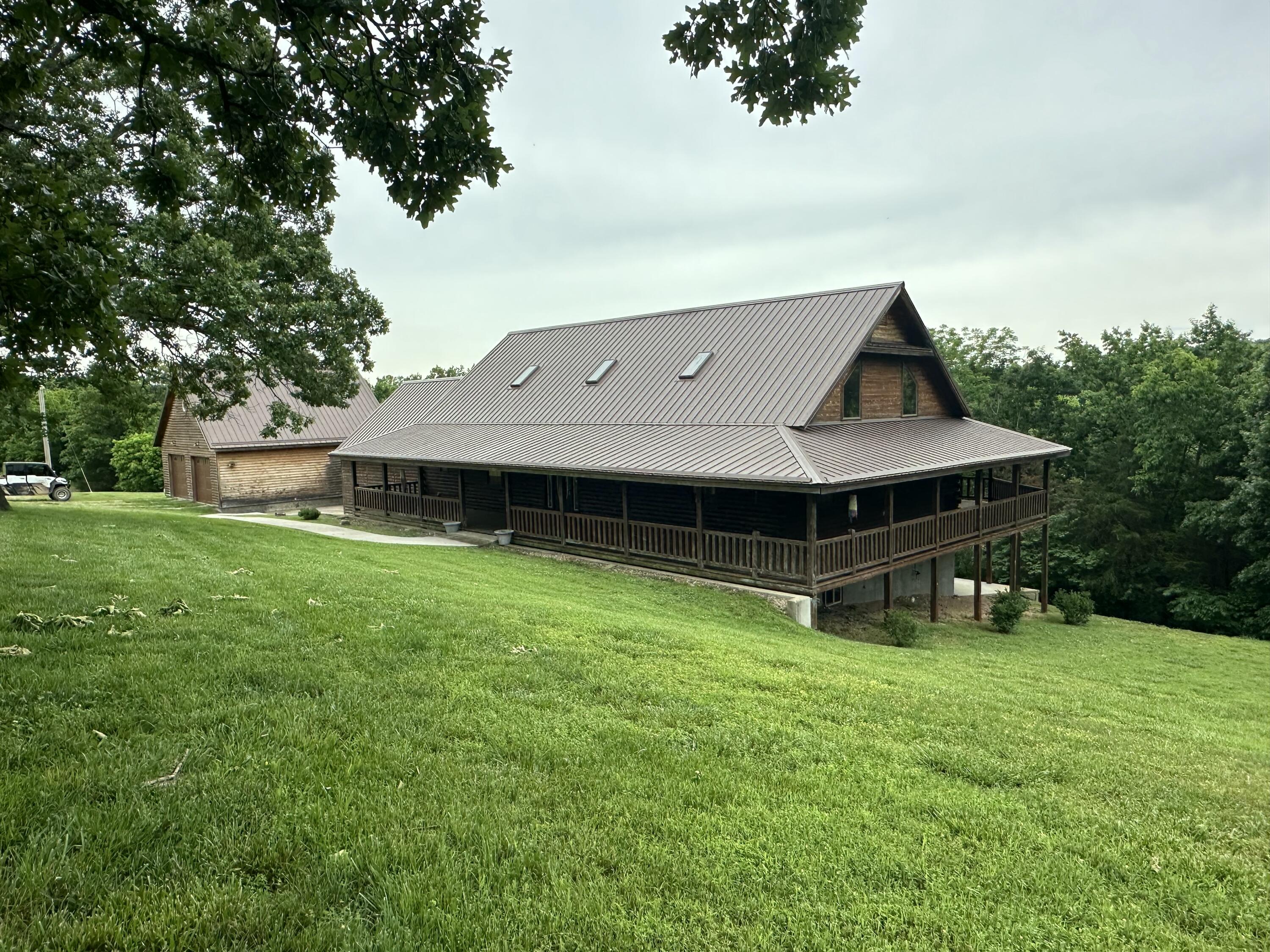 300 Roundup Lane Property Photo