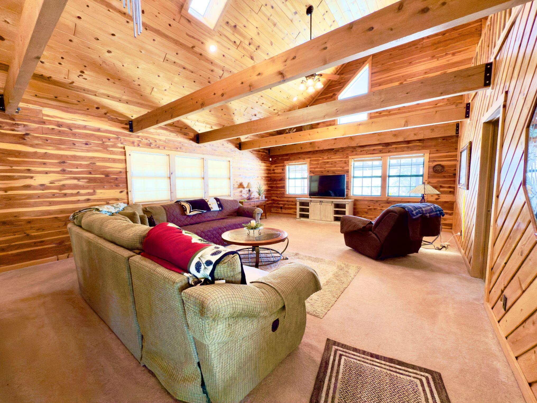 300 Roundup Lane Property Photo 22