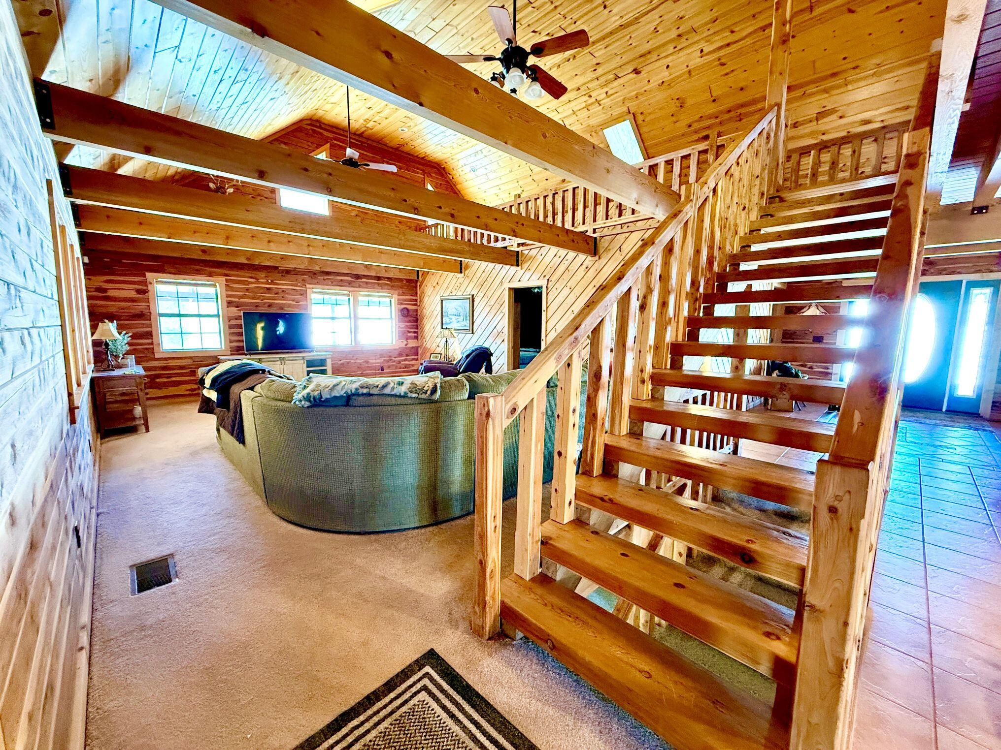 300 Roundup Lane Property Photo 25
