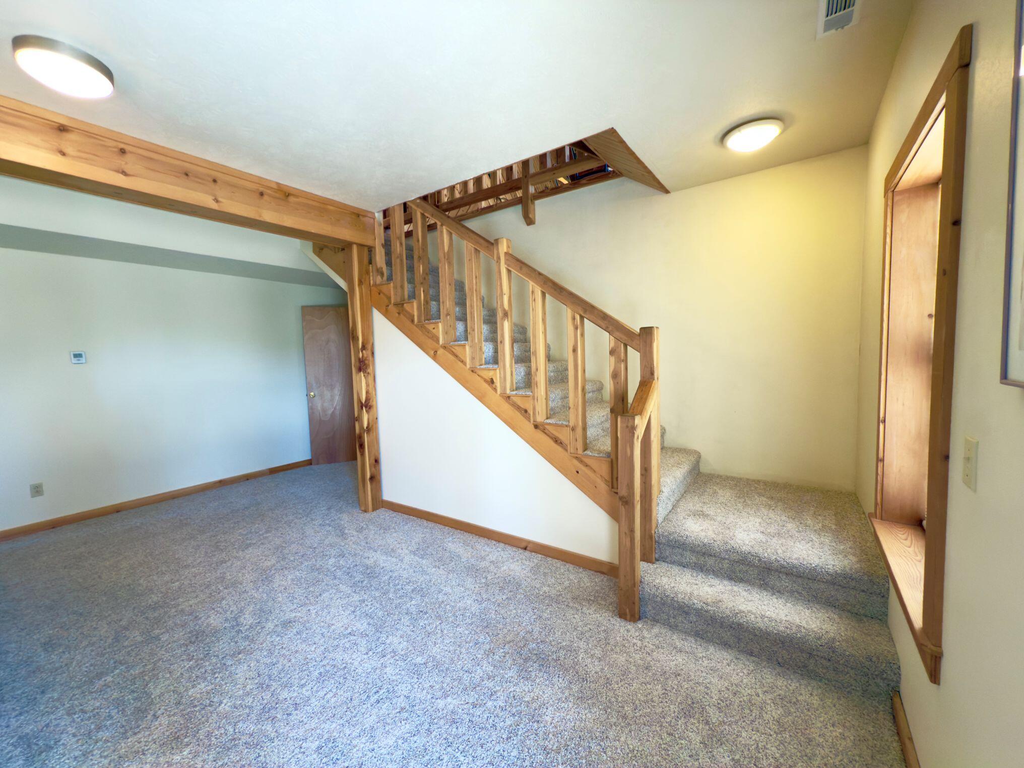 300 Roundup Lane Property Photo 38