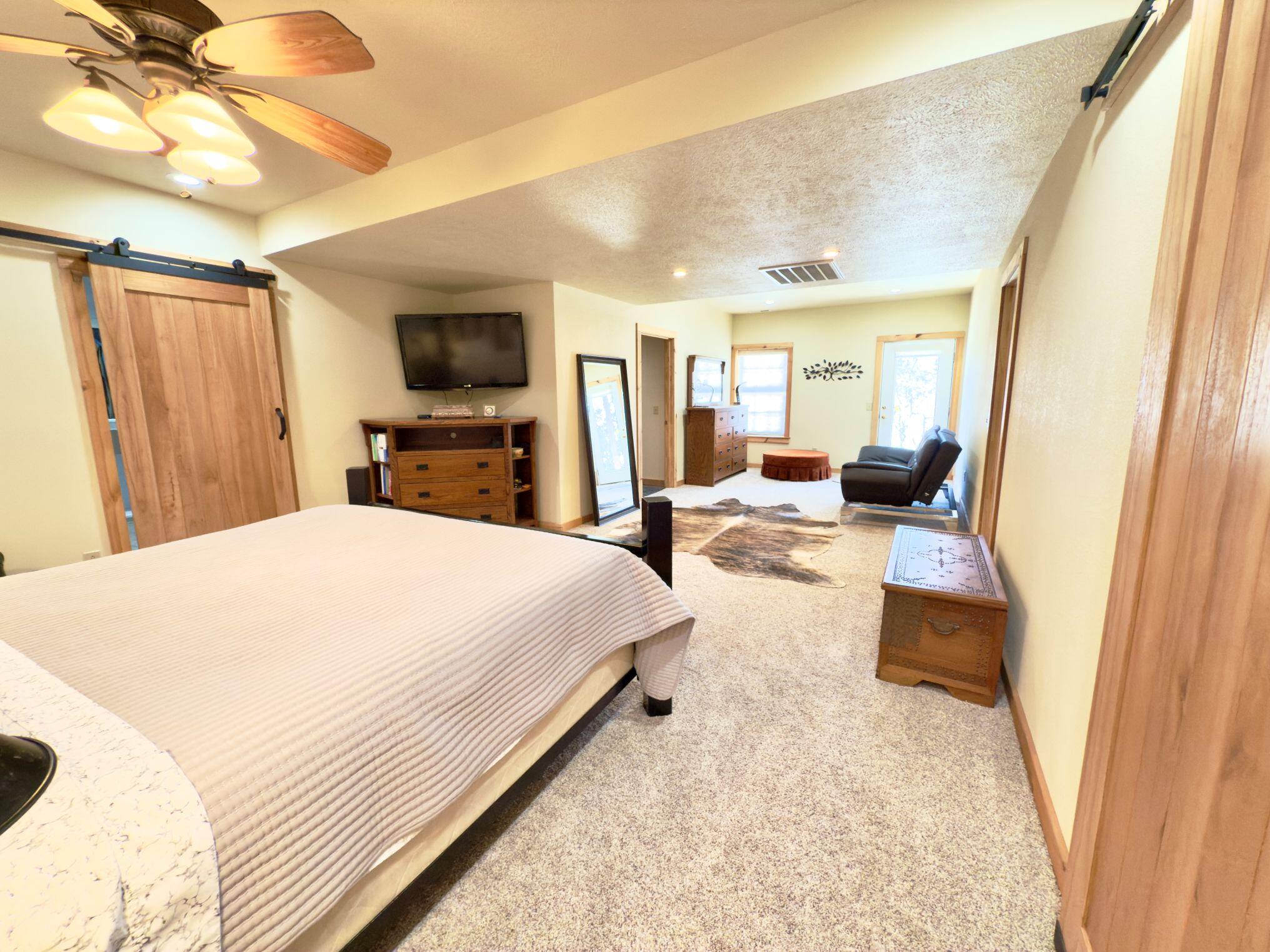 300 Roundup Lane Property Photo 45