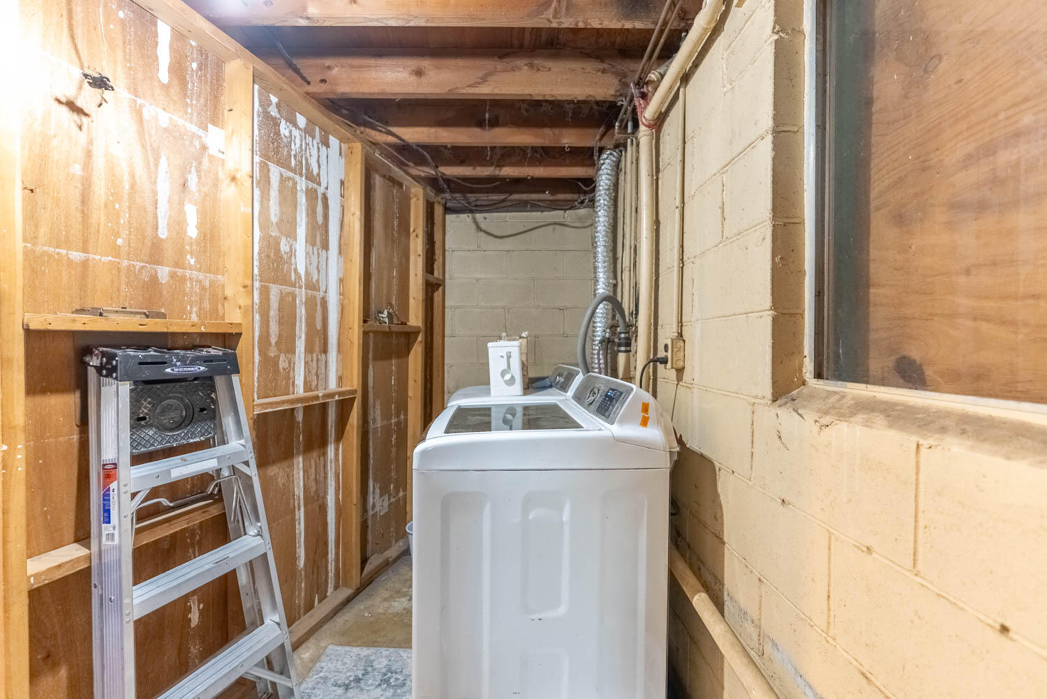 2290 County Road 147 Property Photo 43