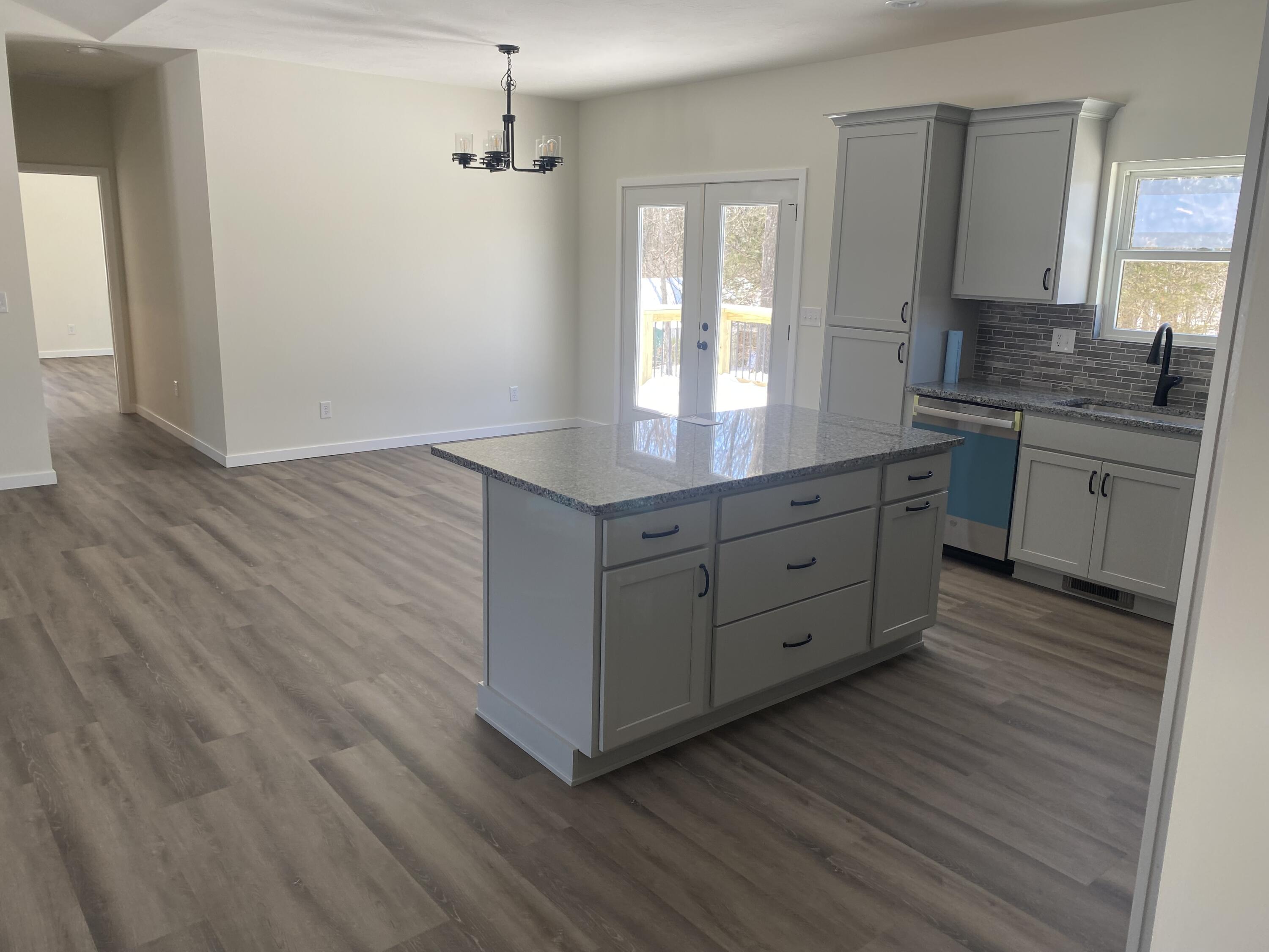153 Stoneshire Drive Property Photo