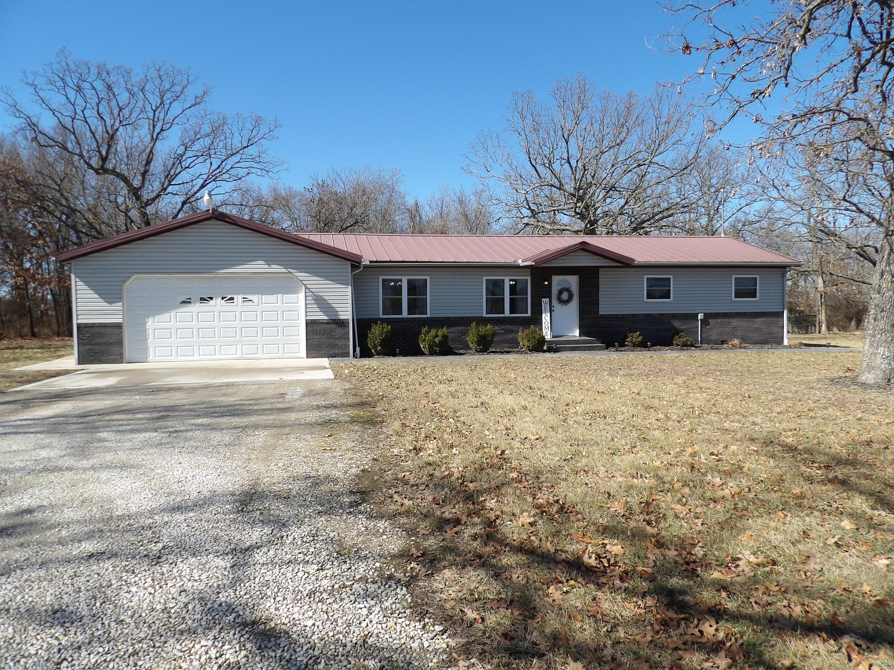 9855 Lawrence County Avenue Property Photo 2
