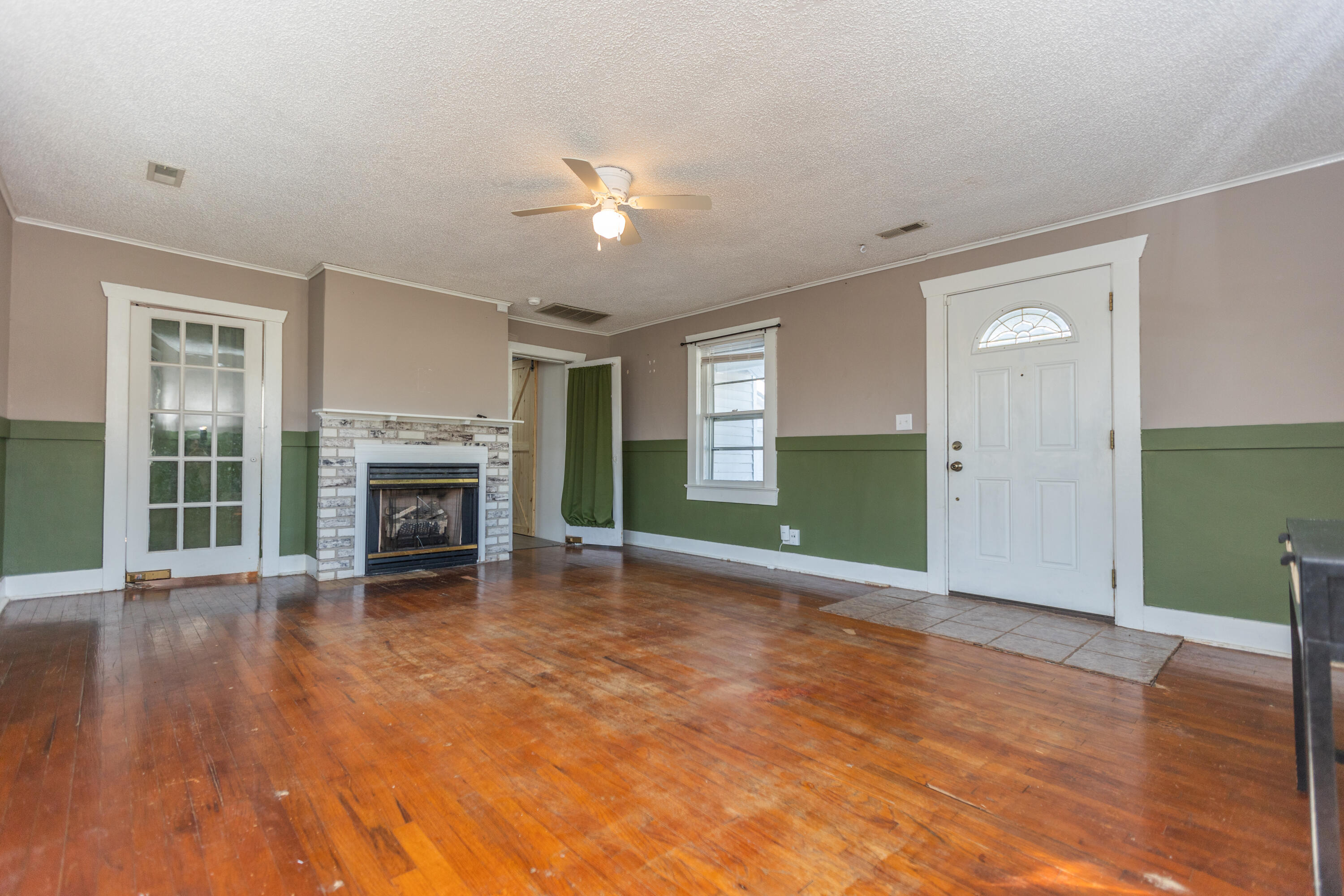 2809 North Campbell Avenue Property Photo 12