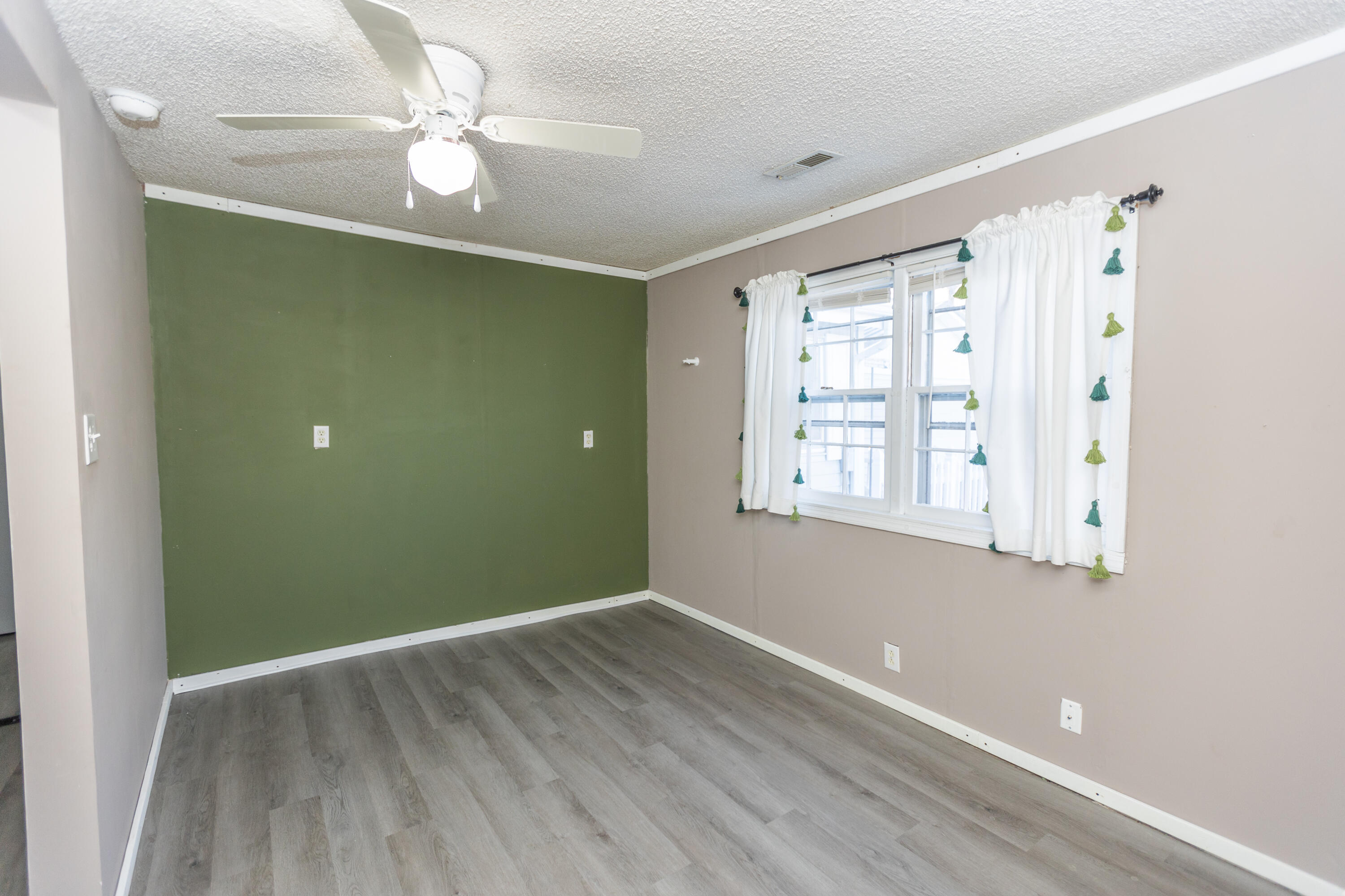 2809 North Campbell Avenue Property Photo 23