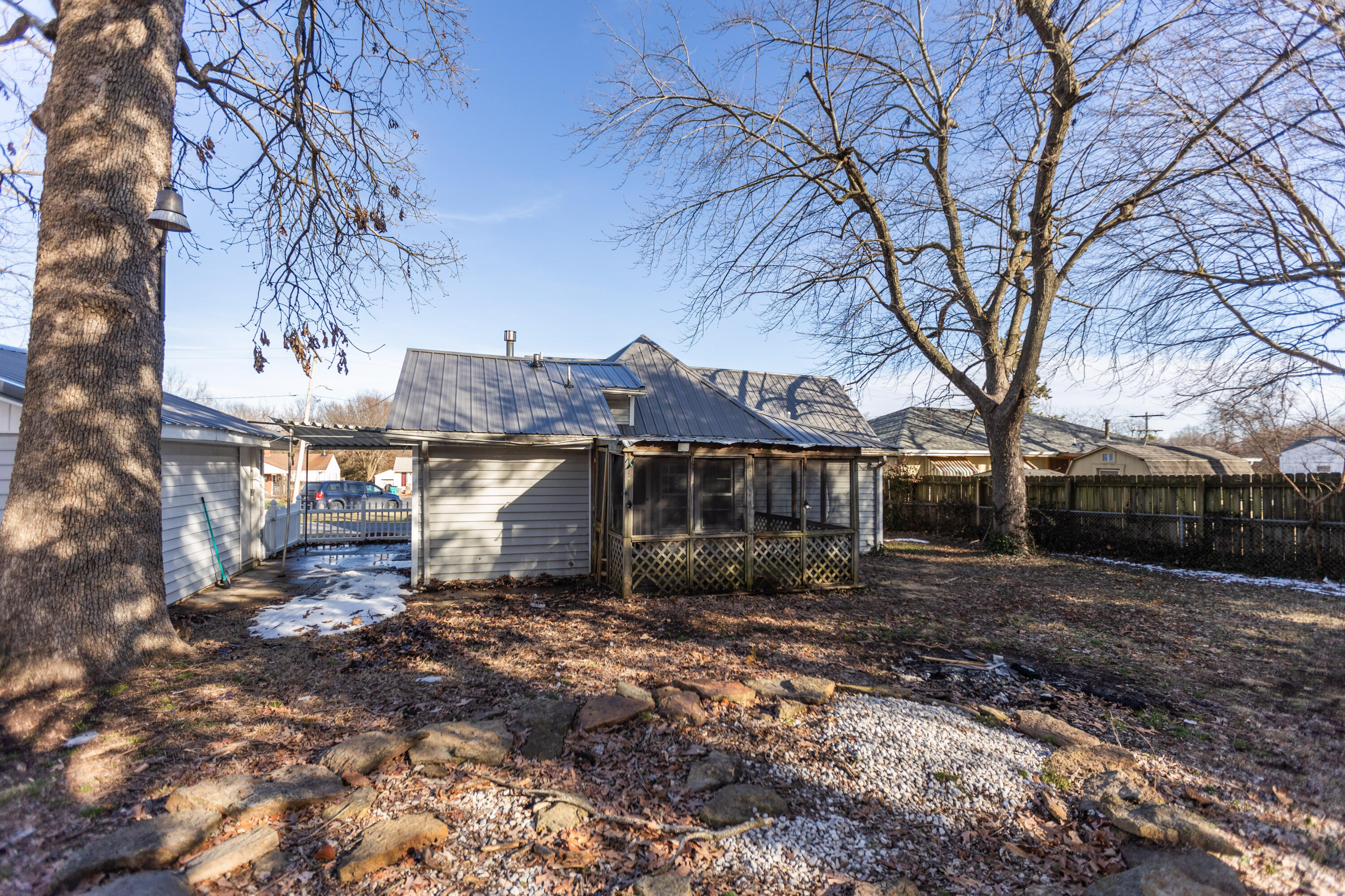 2809 North Campbell Avenue Property Photo 39