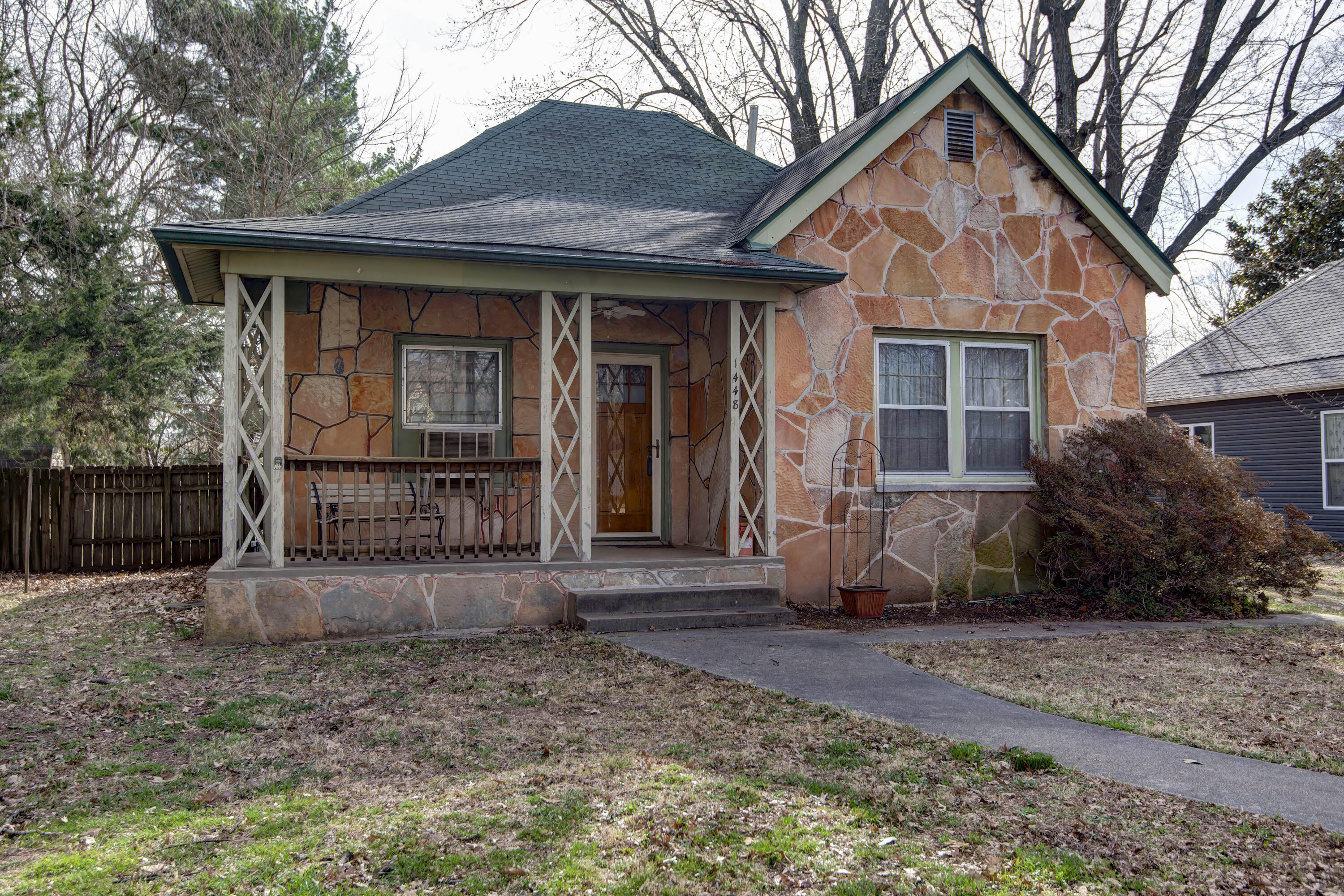 1448 North Clay Avenue Property Photo 2