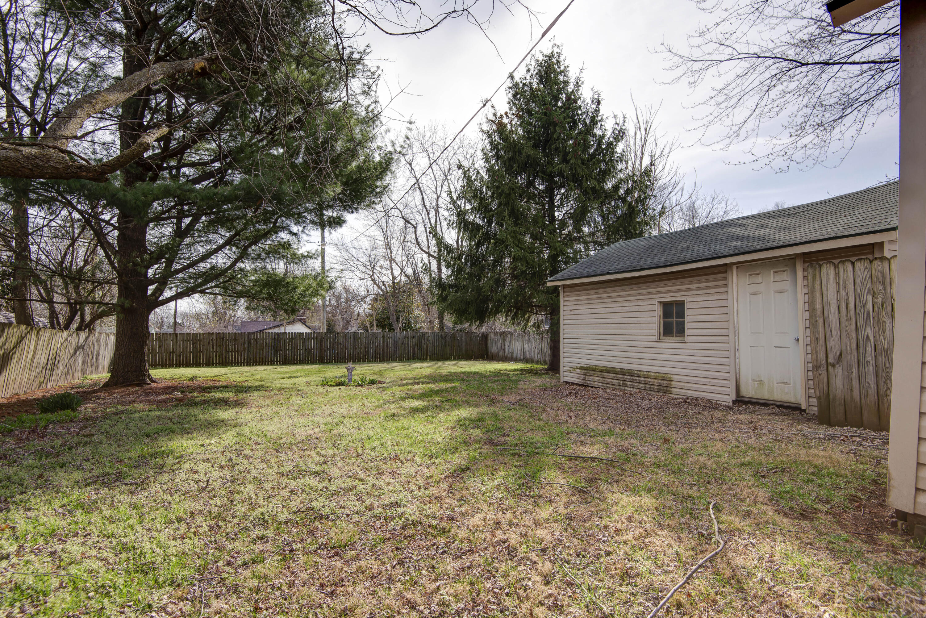 1448 North Clay Avenue Property Photo 17