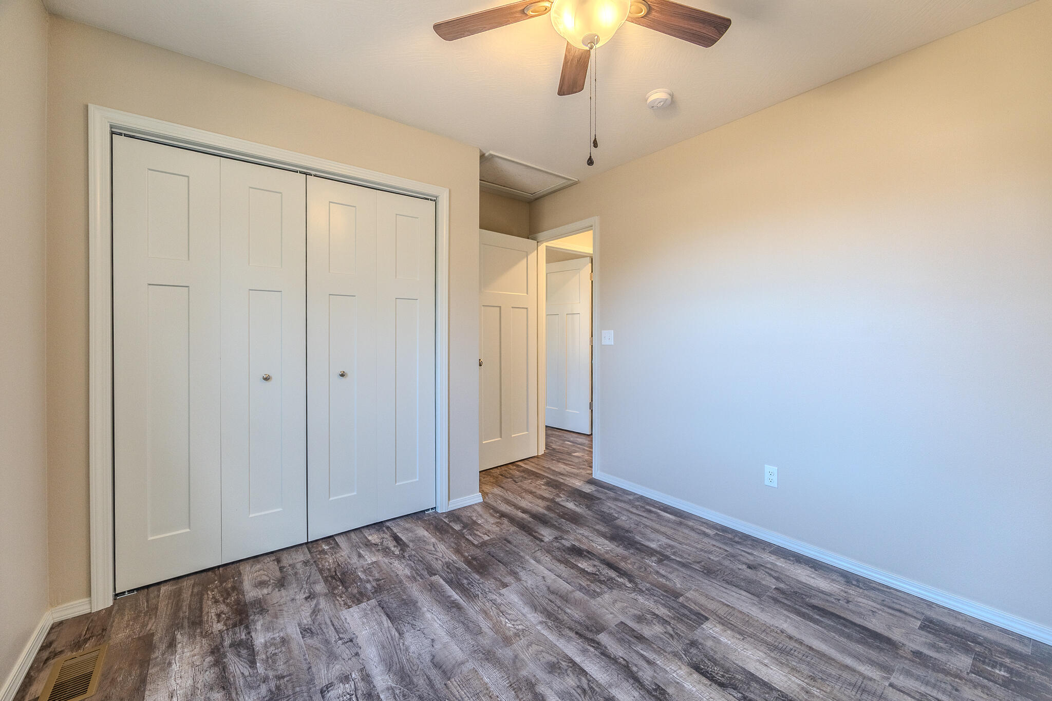 430 Fillmer Avenue Property Photo 16