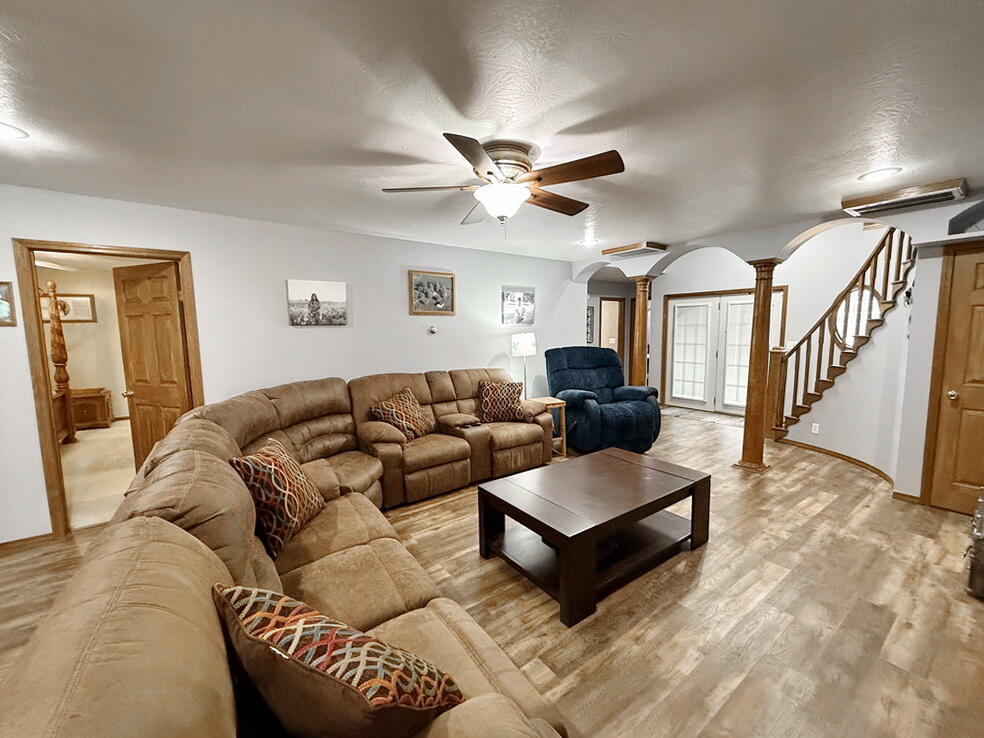 3350 South 315 Road Property Photo 8