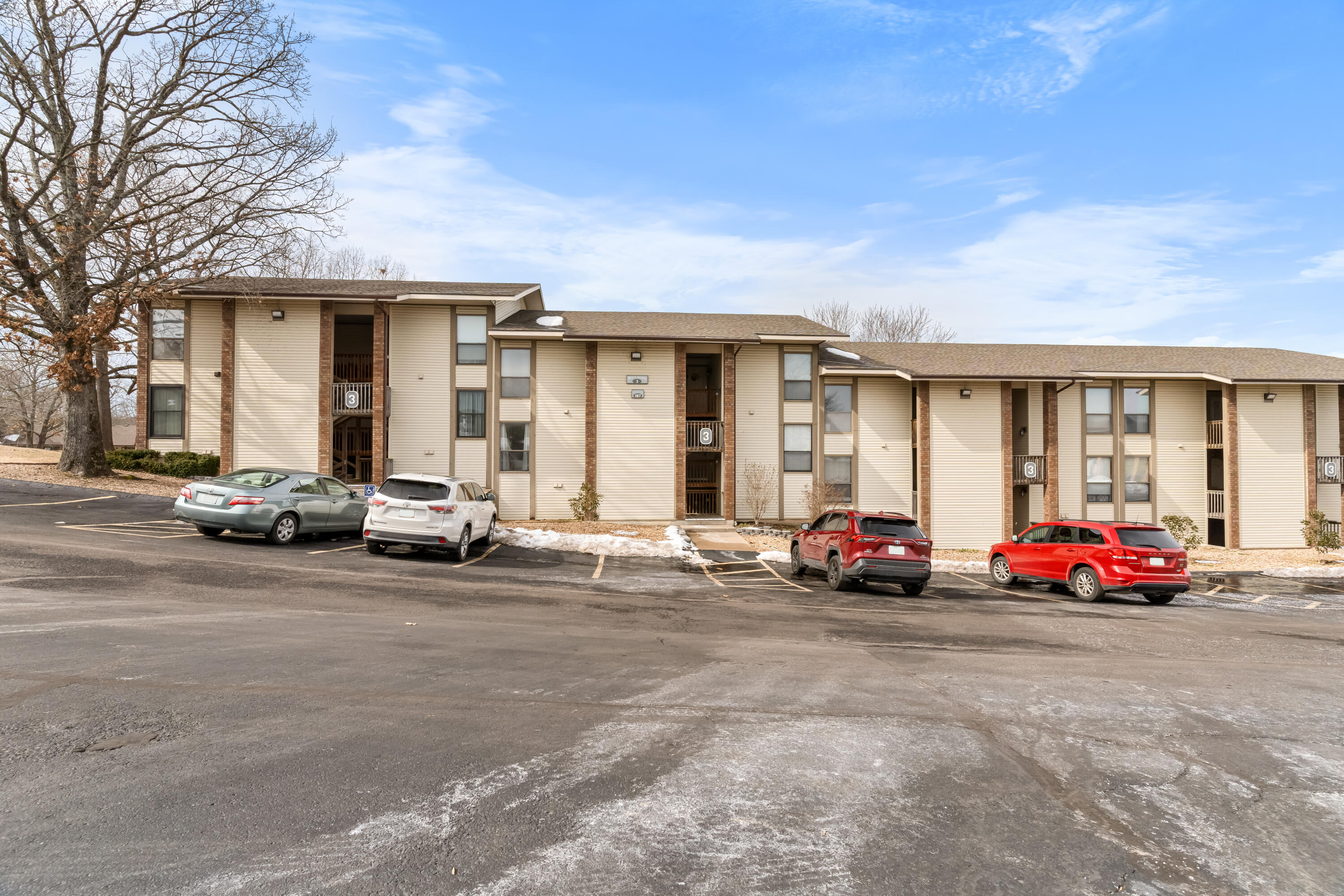 187 Clubhouse Drive Property Photo