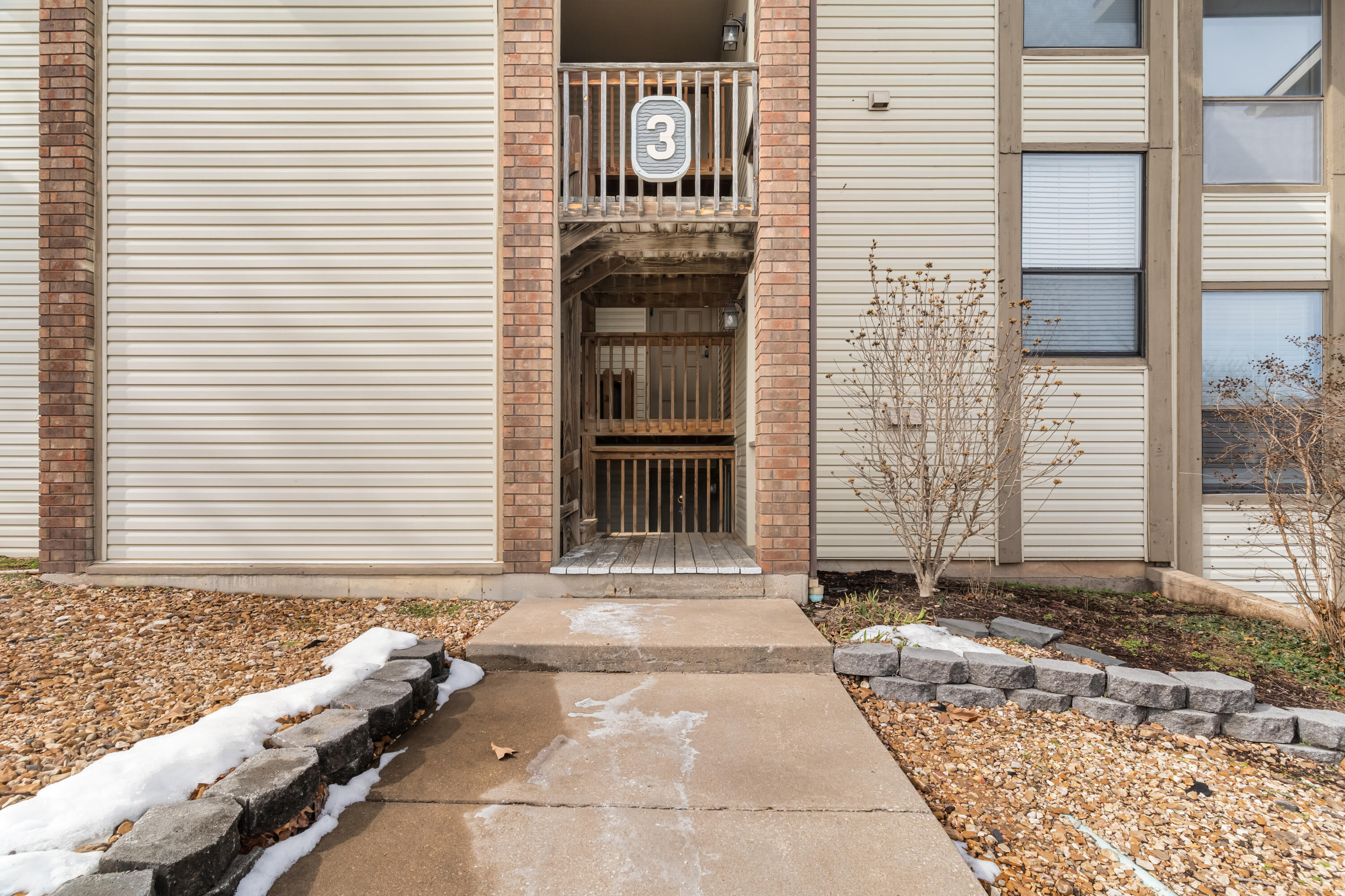 187 Clubhouse Drive Property Photo 4