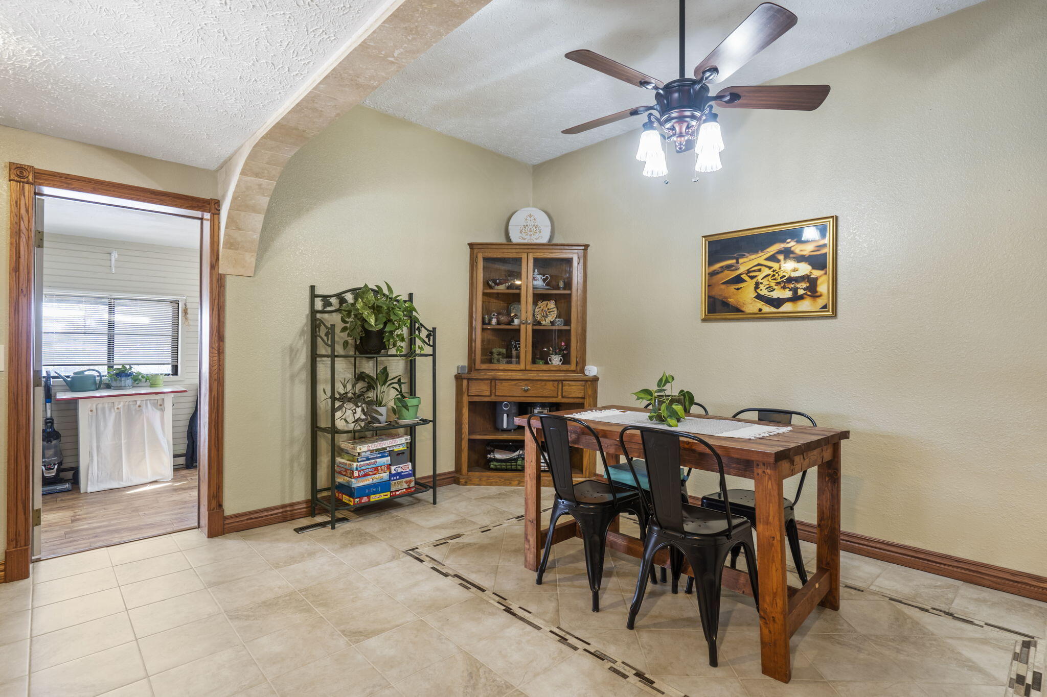 408 North Lynn Avenue Property Photo 11
